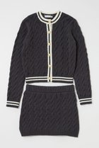 【マウジー/moussy】のLINE CABLE 2PIECES セットアップ 人気、トレンドファッション・服の通販 founy(ファニー) ファッション Fashion レディースファッション Fashion for Women セットアップ Matching Sets インナー Innerwear カーディガン Cardigan, Knitwear クラシック Classic, Timeless Style 今季 This Season, Current Season スウェット / スエット Sweatshirt, Sweatwear スニーカー Sneakers, Trainers セットアップ Set-Up, Coordinated Outfit ダウン Down, Puffer デニム Denim, Jeans Material トレンド Trend, Trending Now ドレス Dress, One-Piece 人気 Popular, Best Seller バランス Balance, Style Balance ミックス Mix, Mixed Style ミニスカート Mini Skirt, Short Skirt 再入荷 Restock / Back in Stock おすすめ Recommended / Our Picks thumbnail C.GRY|ID: prp329100004815645 ipo3291000000034977326