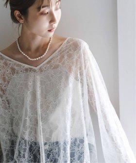 【ノーブル / スピック&スパン/NOBLE / Spick & Span】の《追加 》サラサシアーレースブラウス 人気、トレンドファッション・服の通販 founy(ファニー) ファッション Fashion レディースファッション Fashion for Women トップス・カットソー Cut & Sew Tops シャツ・ブラウス・オフィスカジュアル Elegant Blouses & Button-Ups インナー Innerwear エレガント 上品 Elegant ジャケット Jacket, Outerwear トレンド Trend, Trending Now フラワー Flower, Floral フレア Flare, Flared レース Lace, Lace Fabric 再入荷 Restock / Back in Stock A/W・秋冬 Autumn/Winter |ID:prp329100004815675
