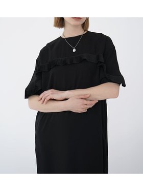 【ラシュッド/LASUD】のプリーツフロントフリルワンピース 人気、トレンドファッション・服の通販 founy(ファニー) ファッション Fashion レディースファッション Fashion for Women ワンピース Dresses 今季 This Season, Current Season ドレープ Drape, Draping Fabric バランス Balance, Style Balance フリル Frill, Ruffle フロント Front, Front Design プリーツ Pleats, Pleated エレガント 上品 Elegant |ID:prp329100004815700