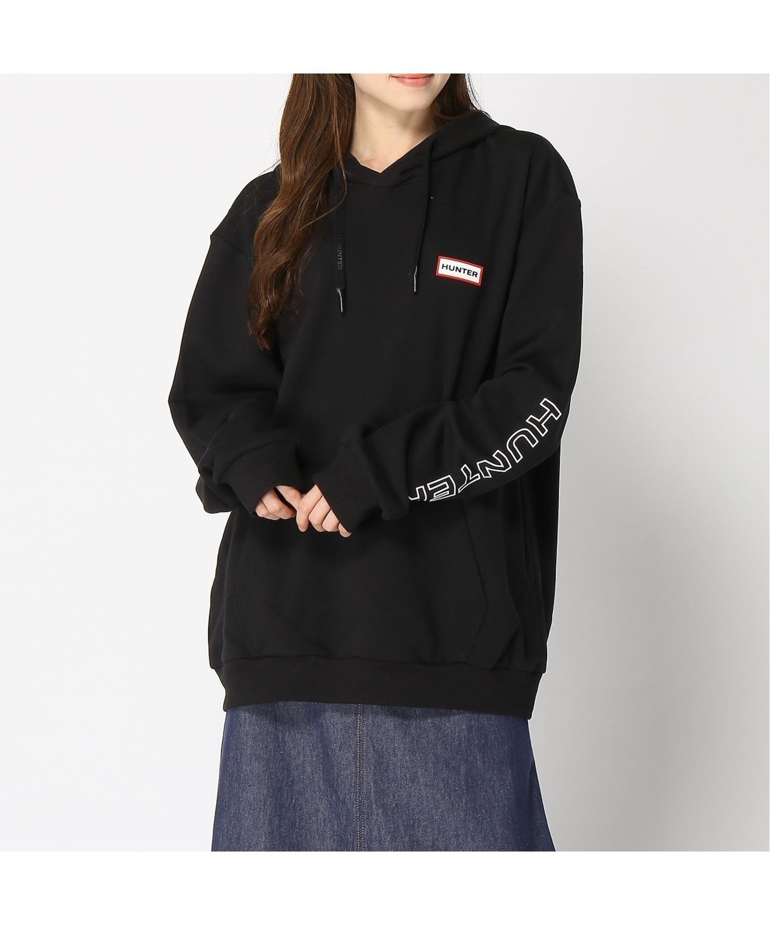 【ハンター/HUNTER】のユニセックス プレイ ラバライズ ハンターロゴ フーディー 人気、トレンドファッション・服の通販 founy(ファニー) 　ファッション　Fashion　レディースファッション　Fashion for Women　クラシック　Classic, Timeless Style　グラフィック　Graphic, Graphic Design　フィット　Fit, Slim Fit　フロント　Front, Front Design　プリント　Print, Printed Pattern　ボックス　Boxy, Box Shape　ポケット　Pocket, Pocket Detail　ラウンド　Round, Round Neck　レギュラー　Regular, Standard Fit　 other-1|ID: prp329100004815731 ipo3291000000034978414