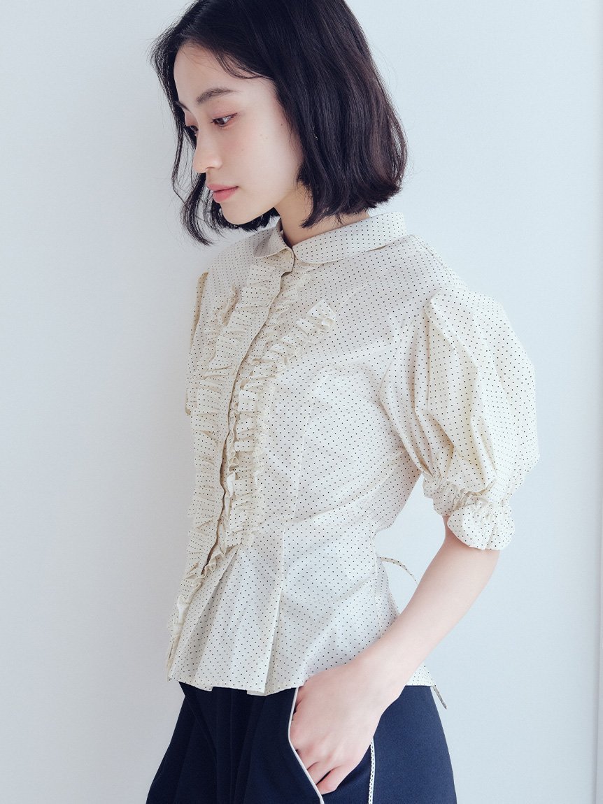 【リリーブラウン/Lily Brown】のフリルレースアップブラウス インテリア・キッズ・メンズ・レディースファッション・服の通販 founy(ファニー) 　雑誌掲載アイテム　Magazine Picks & Fashion Features　ファッション雑誌　Fashion Magazines　スウィート　Sweet　ヴィヴィ　ViVi　ファッション　Fashion　レディースファッション　Fashion for Women　トップス・カットソー　Cut & Sew Tops　シャツ・ブラウス・オフィスカジュアル　Elegant Blouses & Button-Ups　9月号　September Issue　切替　Switching, Contrast Panel　10月号　October Issue　スマート　Smart, Elegant　スリーブ　Sleeve, Long Sleeve / Short Sleeve　雑誌　Magazine, Fashion Magazine　フェミニン　Feminine, Girly　フリル　Frill, Ruffle　フロント　Front, Front Design　レース　Lace, Lace Fabric　DOT[934]|ID: prp329100004815768 ipo3291000000034978798