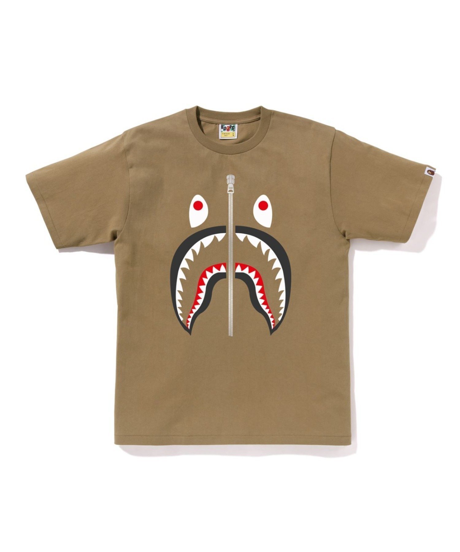 【ア ベイシング エイプ/A BATHING APE】のSHARK TEE インテリア・キッズ・メンズ・レディースファッション・服の通販 founy(ファニー) 　ファッション　Fashion　レディースファッション　Fashion for Women　ショート　Short, Short Length　スリーブ　Sleeve, Long Sleeve / Short Sleeve　フロント　Front, Front Design　プリント　Print, Printed Pattern　モチーフ　Motif, Design Theme　ラバー　Rubber, Rubber Sole　BEIGE|ID: prp329100004815784 ipo3291000000034978960