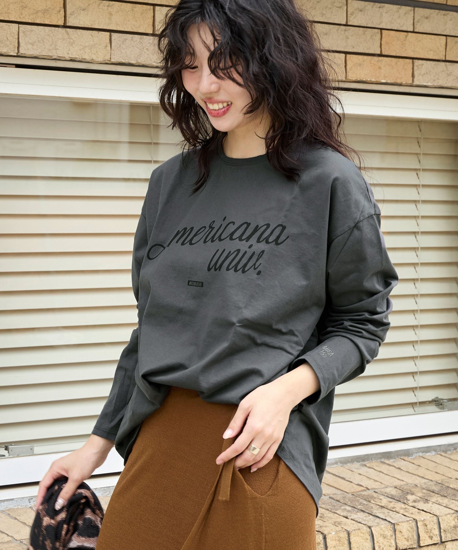 【マイカ ディール/MICA & DEAL】の【AMERICANA*MICA DEAL】15th ANNIVERSARY ロングスリーブT-shirt インテリア・キッズ・メンズ・レディースファッション・服の通販 founy(ファニー) 　ファッション　Fashion　レディースファッション　Fashion for Women　トップス・カットソー　Cut & Sew Tops　シャツ・ブラウス・オフィスカジュアル　Elegant Blouses & Button-Ups　ロングTシャツ・Tシャツ　Longline T-Shirts & Tees　アクセサリー　Fashion Accessories　春　Spring　秋　Autumn　カットソー　Cut and Sewn Top　シアー　Sheer, See-Through　スリーブ　Sleeve, Long Sleeve / Short Sleeve　デニム　Denim, Jeans Material　定番　Standard, Basic Item　フェミニン　Feminine, Girly　ベーシック　Basic, Essential　ロング　Long, Long-Length　おすすめ　Recommended / Our Picks　GRAY|ID: prp329100004815786 ipo3291000000034979003