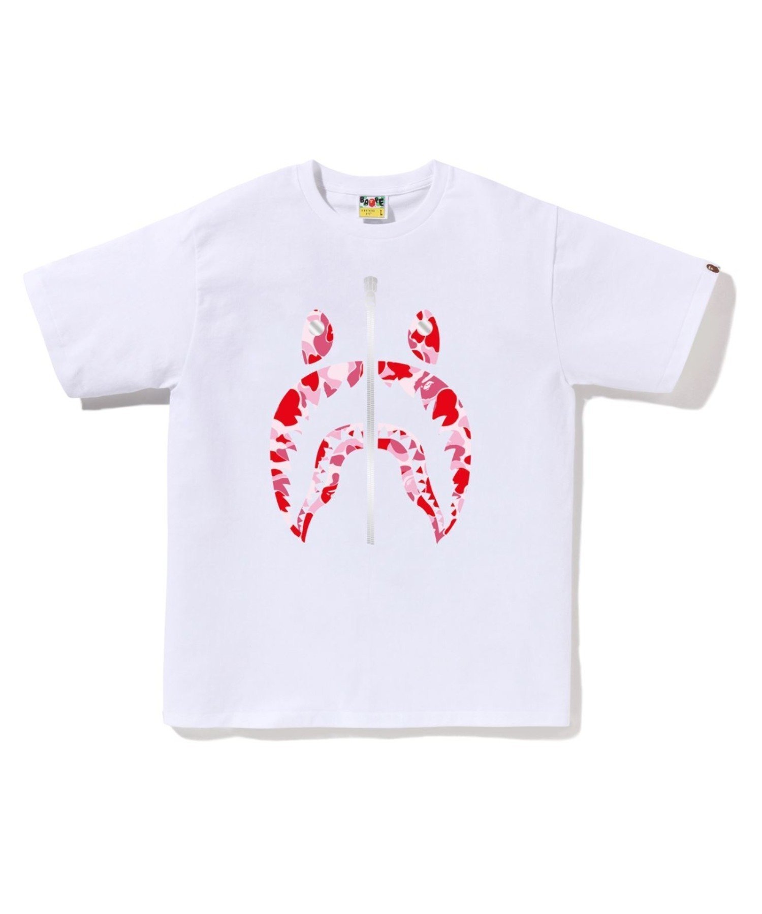 【ア ベイシング エイプ/A BATHING APE】のABC CAMO SHARK TEE インテリア・キッズ・メンズ・レディースファッション・服の通販 founy(ファニー) 　ファッション　Fashion　レディースファッション　Fashion for Women　インナー　Innerwear　ショート　Short, Short Length　スリーブ　Sleeve, Long Sleeve / Short Sleeve　フロント　Front, Front Design　プリント　Print, Printed Pattern　モチーフ　Motif, Design Theme　ラバー　Rubber, Rubber Sole　WHxPK|ID: prp329100004815787 ipo3291000000034979011