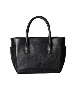 【ヒロフ/HIROFU】の【デュオ】レザートートバッグ M 本革 ビジネスバッグ(商品番号 P25-20716) 人気、トレンドファッション・服の通販 founy(ファニー) ファッション Fashion レディースファッション Fashion for Women バッグ Bags イタリア Italy 傘 Umbrella, Parasol シンプル Simple, Minimal 財布 Wallet, Purse 雑誌 Magazine, Fashion Magazine 定番 Standard, Basic Item バランス Balance, Style Balance パッチ Patch, Appliqué ポケット Pocket, Pocket Detail マグネット Magnet, Magnetic Closure おすすめ Recommended / Our Picks エレガント 上品 Elegant ビジネス 仕事 通勤 Business / Work / Commuting |ID:prp329100004816322