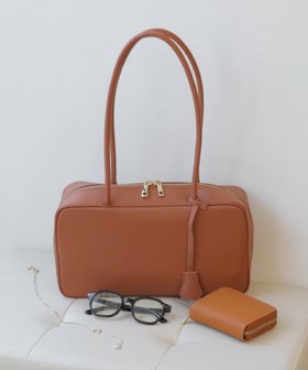 【ユナイテッド ベース/UNITED BASE】の【500mlペットボトル収納可】ロングハンドル スクエア ショルダーバッグ 人気、トレンドファッション・服の通販 founy(ファニー) ファッション Fashion レディースファッション Fashion for Women バッグ Bags おすすめ Recommended / Our Picks スクエア Square, Square Shape ポケット Pocket, Pocket Detail ロング Long, Long-Length 日傘 Parasol, UV Umbrella 財布 Wallet, Purse |ID:prp329100004816401