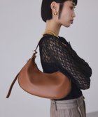 【アダム エ ロペ/ADAM ET ROPE'】の【WEB限定】ラウンドショルダーバッグ 人気、トレンドファッション・服の通販 founy(ファニー) ファッション Fashion レディースファッション Fashion for Women バッグ Bags ショルダー Shoulder, Shoulder Strap シルバー Silver, Metallic Silver スタイリッシュ Stylish, Fashionable 財布 Wallet, Purse バランス Balance, Style Balance フェイクレザー Faux Leather, PU Leather フォルム Silhouette, Form ポケット Pocket, Pocket Detail ラウンド Round, Round Neck 2025年 2025 2025-2026秋冬・A/W Autumn/Winter 2025–26 AW25–26 thumbnail ブラウン(22)|ID: prp329100004816447 ipo3291000000034984318