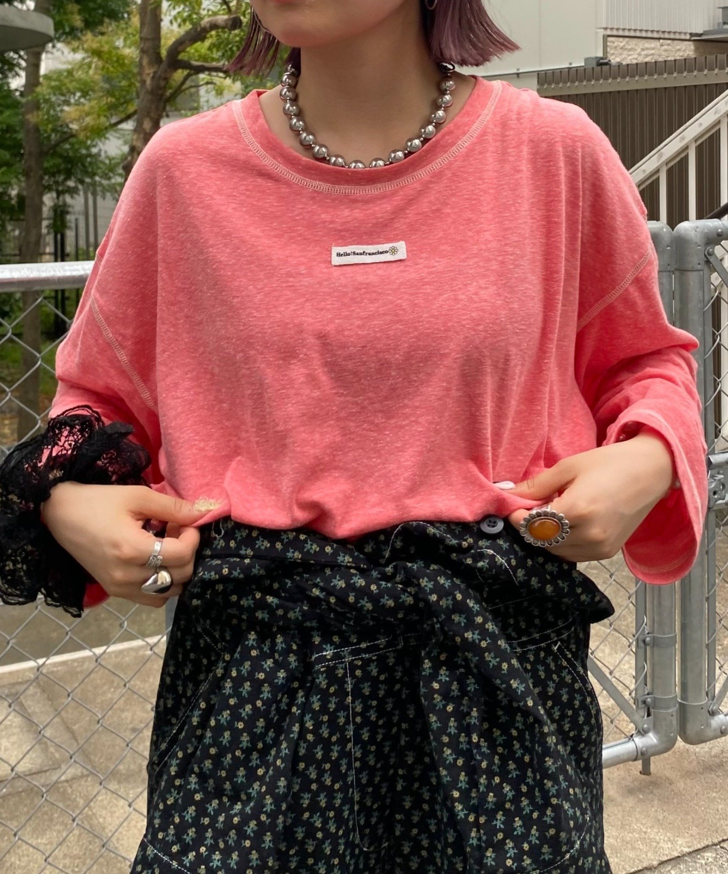 【チャオパニックティピー/CIAOPANIC TYPY】のH.Sネーム付きシアースラブロンTEE インテリア・キッズ・メンズ・レディースファッション・服の通販 founy(ファニー) 　ファッション　Fashion　レディースファッション　Fashion for Women　トップス・カットソー　Cut & Sew Tops　ロングTシャツ・Tシャツ　Longline T-Shirts & Tees　カーゴパンツ　Cargo Pants, Utility Pants　ガーリー　Girly, Feminine Style　シアー　Sheer, See-Through　シンプル　Simple, Minimal　センター　Center, Center Line　デニム　Denim, Jeans Material　トレンド　Trend, Trending Now　ネイル　Nail, Nail Art　バランス　Balance, Style Balance　フレア　Flare, Flared　おすすめ　Recommended / Our Picks　レッド|ID: prp329100004816495 ipo3291000000034984760