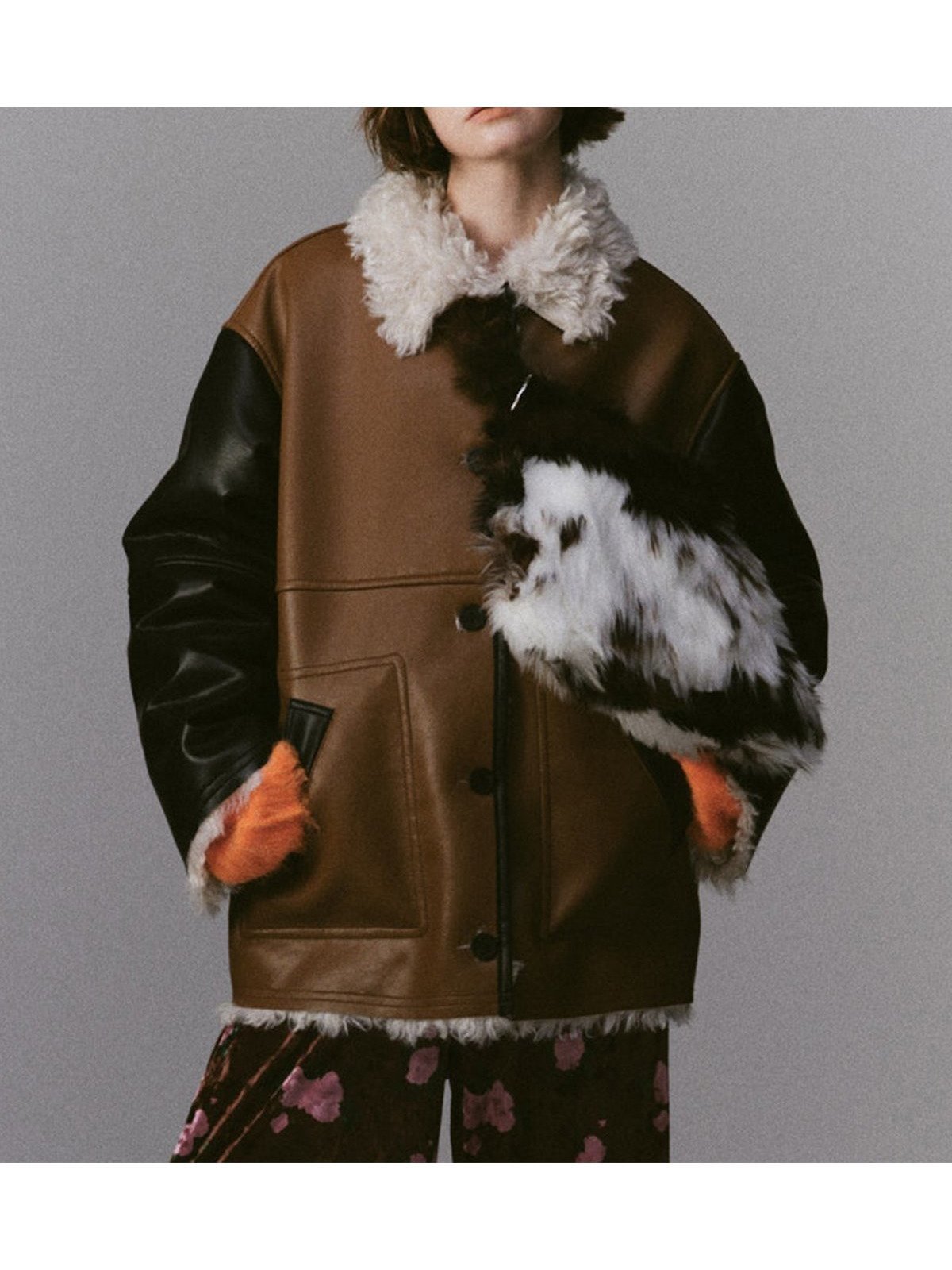 【メゾンスペシャル/MAISON SPECIAL】のリバーシブルムートンコート インテリア・キッズ・メンズ・レディースファッション・服の通販 founy(ファニー) 　ファッション　Fashion　レディースファッション　Fashion for Women　アウター　Coat / Outerwear Collection　コート・ロングコート・ピーコート　Long Coats, Peacoats & More　インナー　Innerwear　ウォーム　Warm Fabric　今季　This Season, Current Season　定番　Standard, Basic Item　人気　Popular, Best Seller　フェイクファー　Faux Fur, Imitation Fur　フェミニン　Feminine, Girly　防寒　Cold Protection, Winter-Ready　ミックス　Mix, Mixed Style　ムートン　Shearling, Mouton　冬　Winter / This Winter　MLT1|ID: prp329100004816504 ipo3291000000034984850