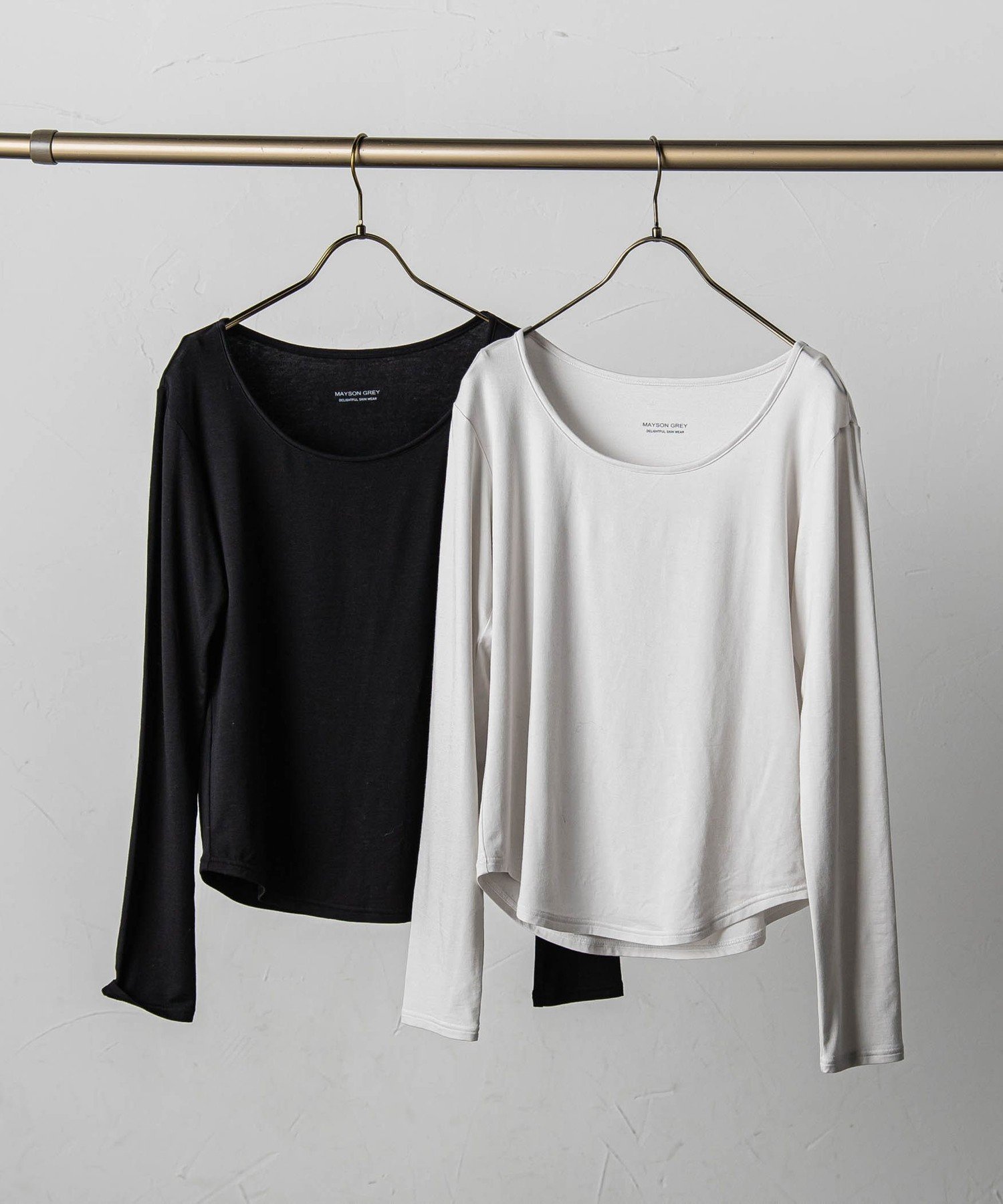 【メイソングレイ/MAYSON GREY】のスキンウェアUネックプルオーバー≪手洗い可能≫ インテリア・キッズ・メンズ・レディースファッション・服の通販 founy(ファニー) 　ファッション　Fashion　レディースファッション　Fashion for Women　トップス・カットソー　Cut & Sew Tops　カジュアルプルオーバー・ニットトップス　Pullovers & Knit Tops / Casual Pullovers　2023年　2023　2023-2024秋冬・A/W　Autumn/Winter 2023–24 AW23–24　インナー　Innerwear　カットソー　Cut and Sewn Top　ストレッチ　Stretch, Stretchy Fabric　冬　Winter / This Winter　秋　Autumn　A/W・秋冬　Autumn/Winter　ブラック|ID: prp329100004816511 ipo3291000000034984898