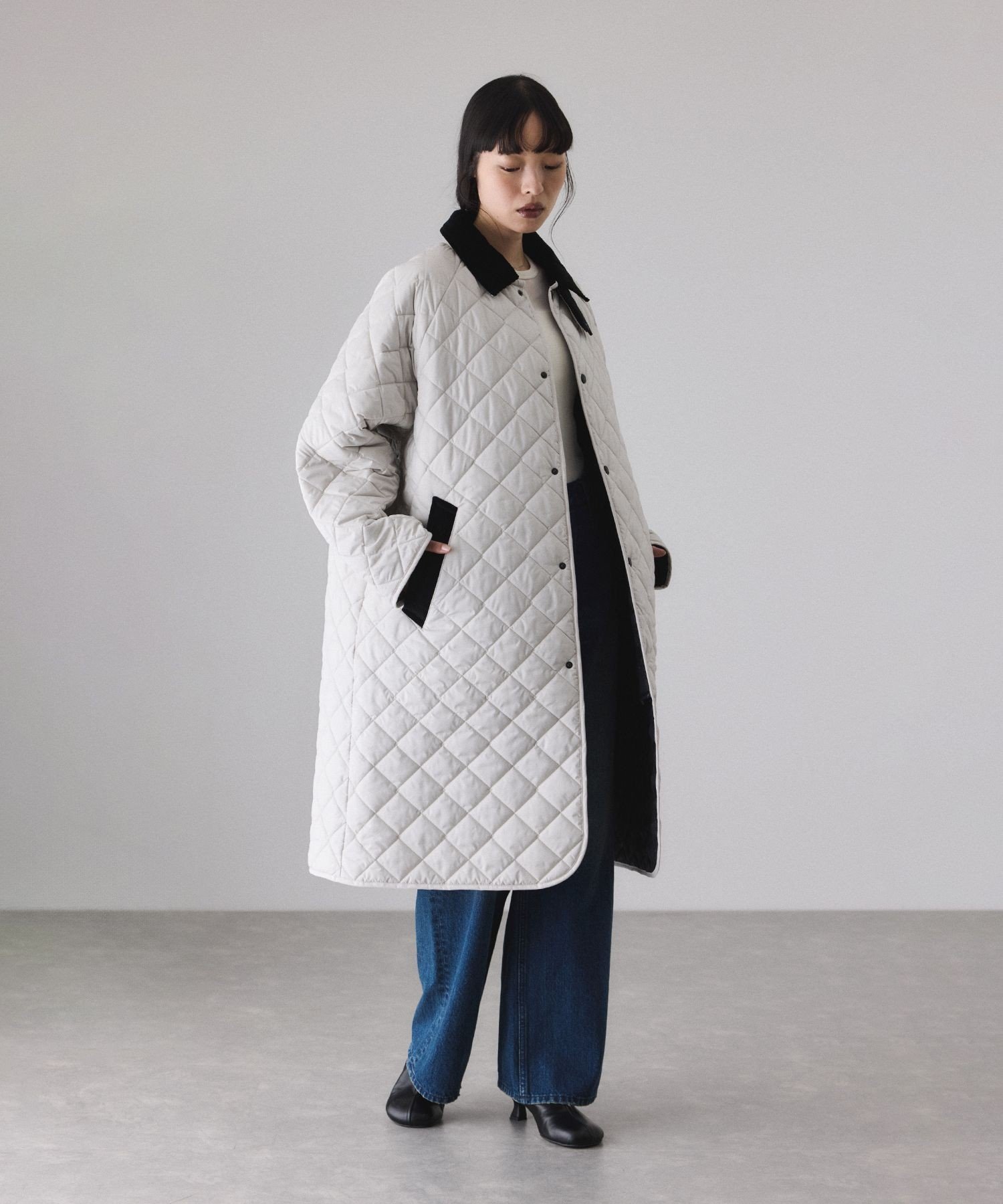 【アダム エ ロペ/ADAM ET ROPE'】の【LAVENHAM for ADAM ET ROPE 】別注 CHANTRY インテリア・キッズ・メンズ・レディースファッション・服の通販 founy(ファニー) 　ファッション　Fashion　レディースファッション　Fashion for Women　キルティング　Quilted, Quilting　コーデュロイ　Corduroy, Cord Fabric　スタンド　Stand Collar, Upright Stand　人気　Popular, Best Seller　バランス　Balance, Style Balance　パイピング　Piping, Trim Design　パターン　Pattern, Design Print　フロント　Front, Front Design　別注　Limited Edition, Custom Order　メンズ　Men's, Menswear　ルーズ　Loose, Oversized　A/W・秋冬　Autumn/Winter　2026年　2026　オフホワイト(15)|ID: prp329100004816513 ipo3291000000034984920