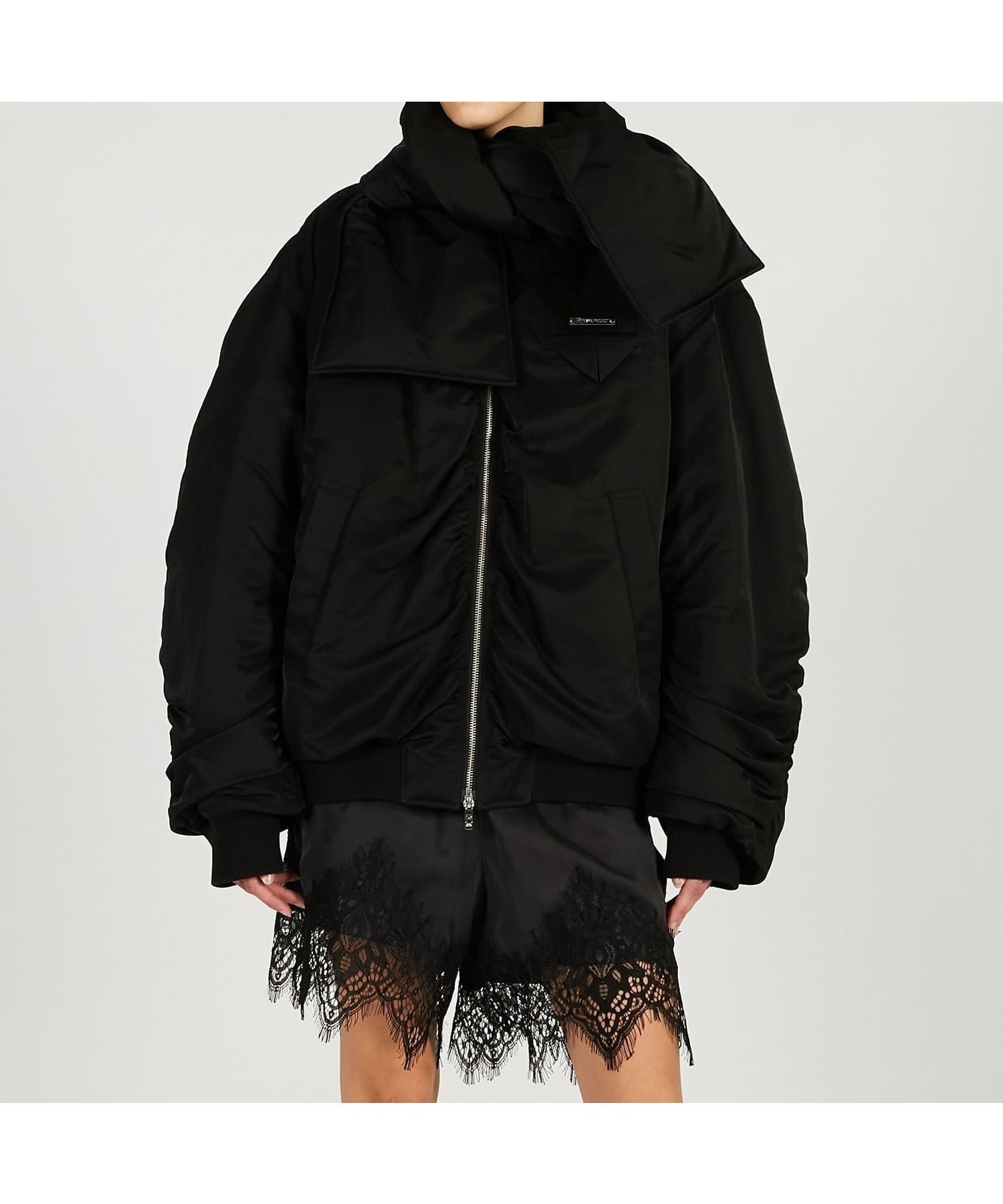 【プランク プロジェクト/PRANK PROJECT】のマフラーボリュームブルゾン インテリア・キッズ・メンズ・レディースファッション・服の通販 founy(ファニー) 　ファッション　Fashion　レディースファッション　Fashion for Women　アウター　Coat / Outerwear Collection　ブルゾンジャケット・スポーティアウター　Blouson Jackets　マフラー・スヌード / 冬小物の定番　Scarves & Mufflers　おすすめ　Recommended / Our Picks　インナー　Innerwear　シャンブレー　Chambray, Denim-Like Fabric　タフタ　Taffeta, Structured Fabric　ブルゾン　Blouson, Bomber Jacket　マフラー　Scarf, Muffler　エレガント 上品　Elegant　BLK|ID: prp329100004816538 ipo3291000000034985182