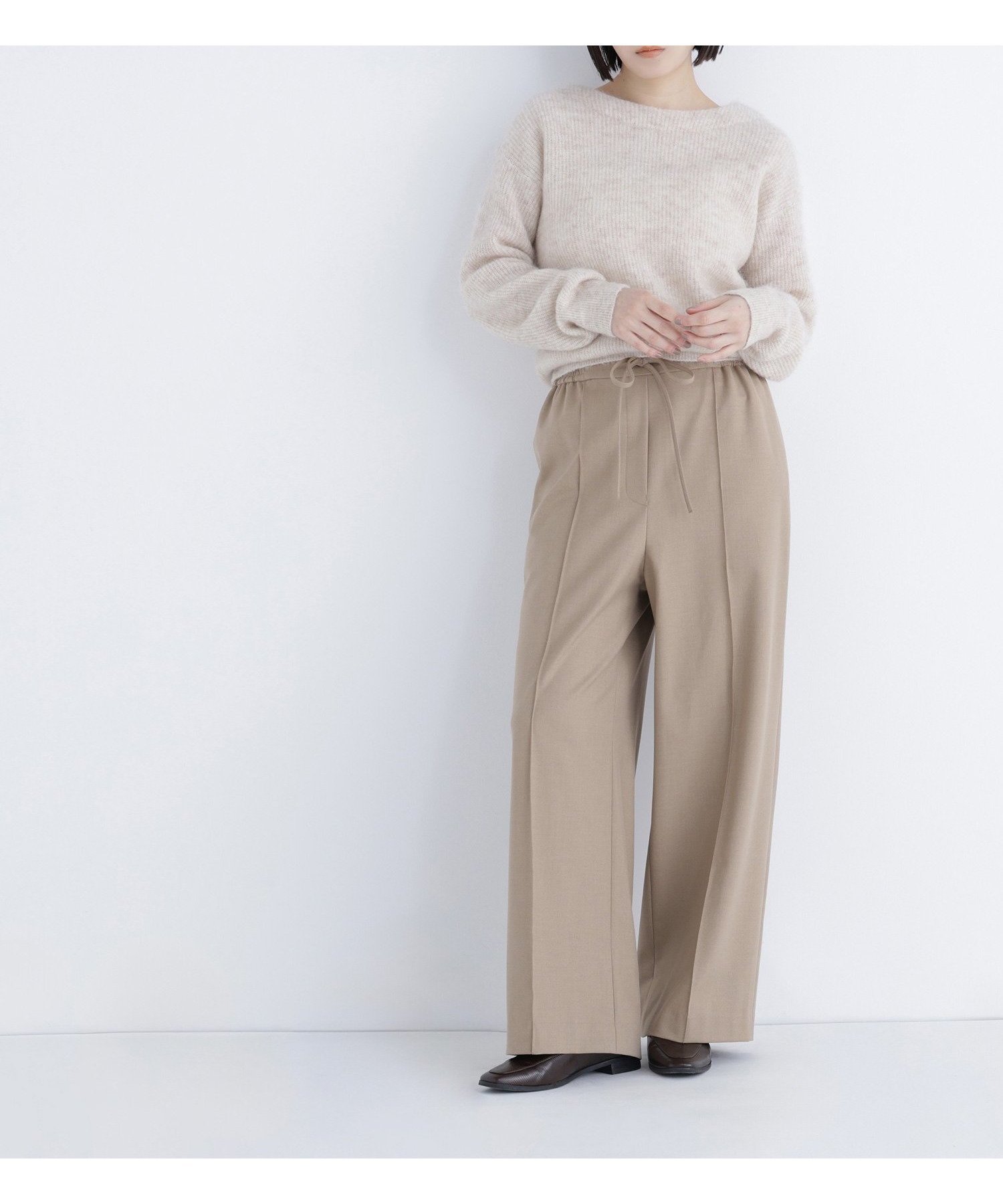 【ナチュラル ビューティー ベーシック/NATURAL BEAUTY BASIC】の楽してごめん!はくだけきちんと見えパンツ インテリア・キッズ・メンズ・レディースファッション・服の通販 founy(ファニー) 　ファッション　Fashion　レディースファッション　Fashion for Women　パンツ　Pants & Trousers　ストレート　Straight, Straight Cut　センター　Center, Center Line　リラックス　Relax, Relaxed Fit　ワイド　Wide, Wide Fit　エレガント 上品　Elegant　ベージュ|ID: prp329100004816568 ipo3291000000034985438