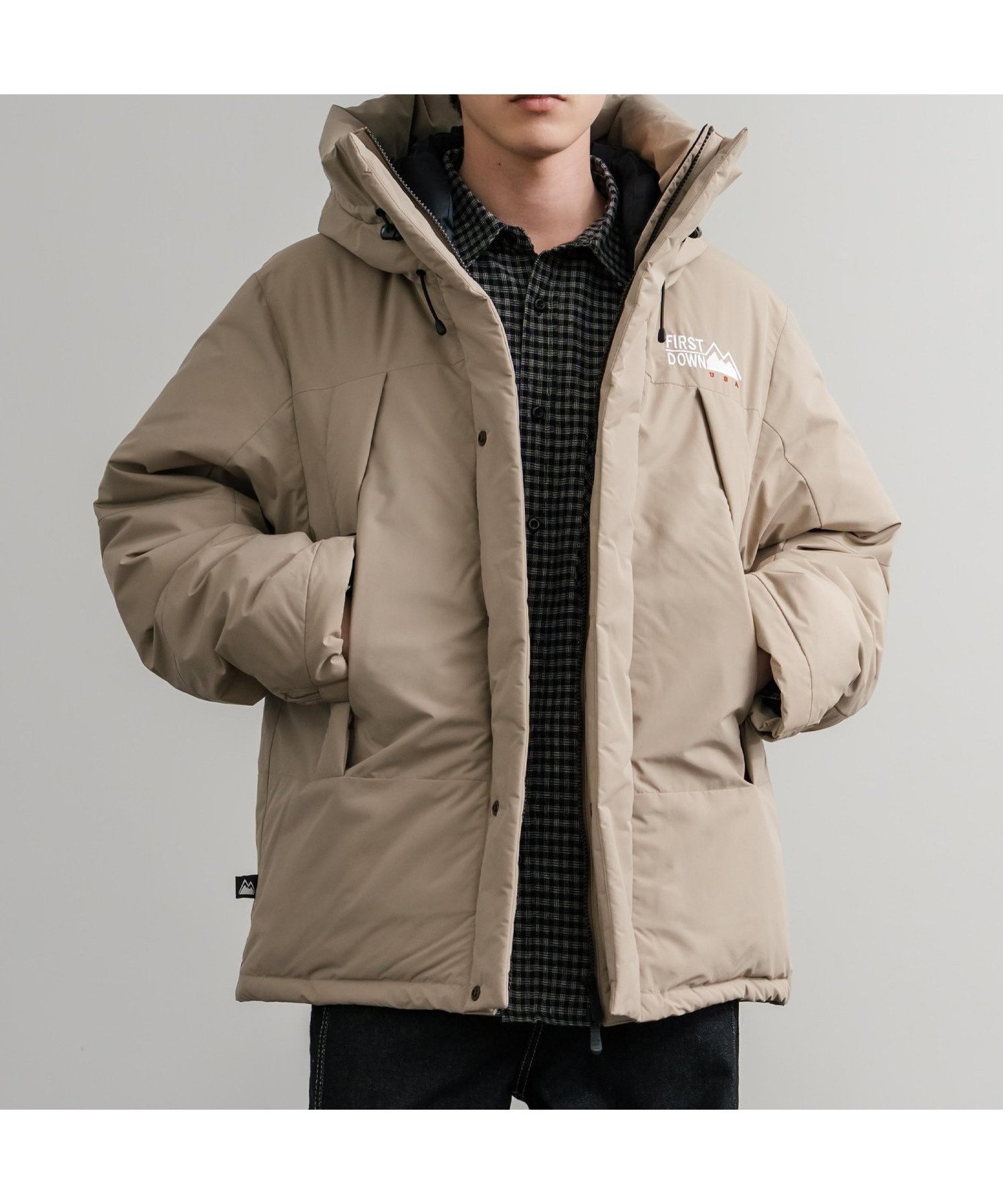 【ロッキーモンロー/Rocky Monroe】のFIRST DOWN WRAP DOWN PARKA DICROS MAURI インテリア・キッズ・メンズ・レディースファッション・服の通販 founy(ファニー) 　ファッション　Fashion　レディースファッション　Fashion for Women　アウトドア　Outdoor Clothing　コレクション　Collection, Seasonal Line　ジップ　Zip, Zipper　スポーツ　Sports, Activewear　ダウン　Down, Puffer　ドローコード　Drawcord, Drawstring Cord　フィット　Fit, Slim Fit　フェザー　Feather, Feather Detail　フロント　Front, Front Design　ポケット　Pocket, Pocket Detail　防寒　Cold Protection, Winter-Ready　再入荷　Restock / Back in Stock　31.ベージュ|ID: prp329100004816573 ipo3291000000034985459