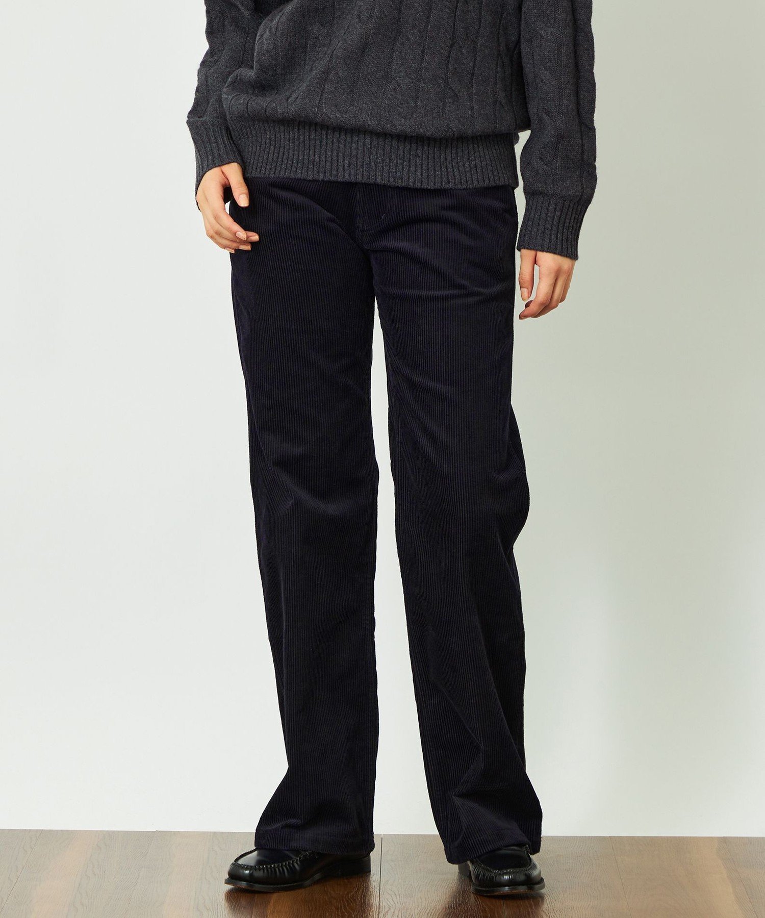 【マッキントッシュ フィロソフィー/MACKINTOSH PHILOSOPHY】のGREY LABEL コーデュロイフレアパンツ インテリア・キッズ・メンズ・レディースファッション・服の通販 founy(ファニー) 　ファッション　Fashion　レディースファッション　Fashion for Women　パンツ　Pants & Trousers　コーデュロイ　Corduroy, Cord Fabric　ストレート　Straight, Straight Cut　スニーカー　Sneakers, Trainers　バランス　Balance, Style Balance　フレア　Flare, Flared　ネイビー|ID: prp329100004816577 ipo3291000000034985487