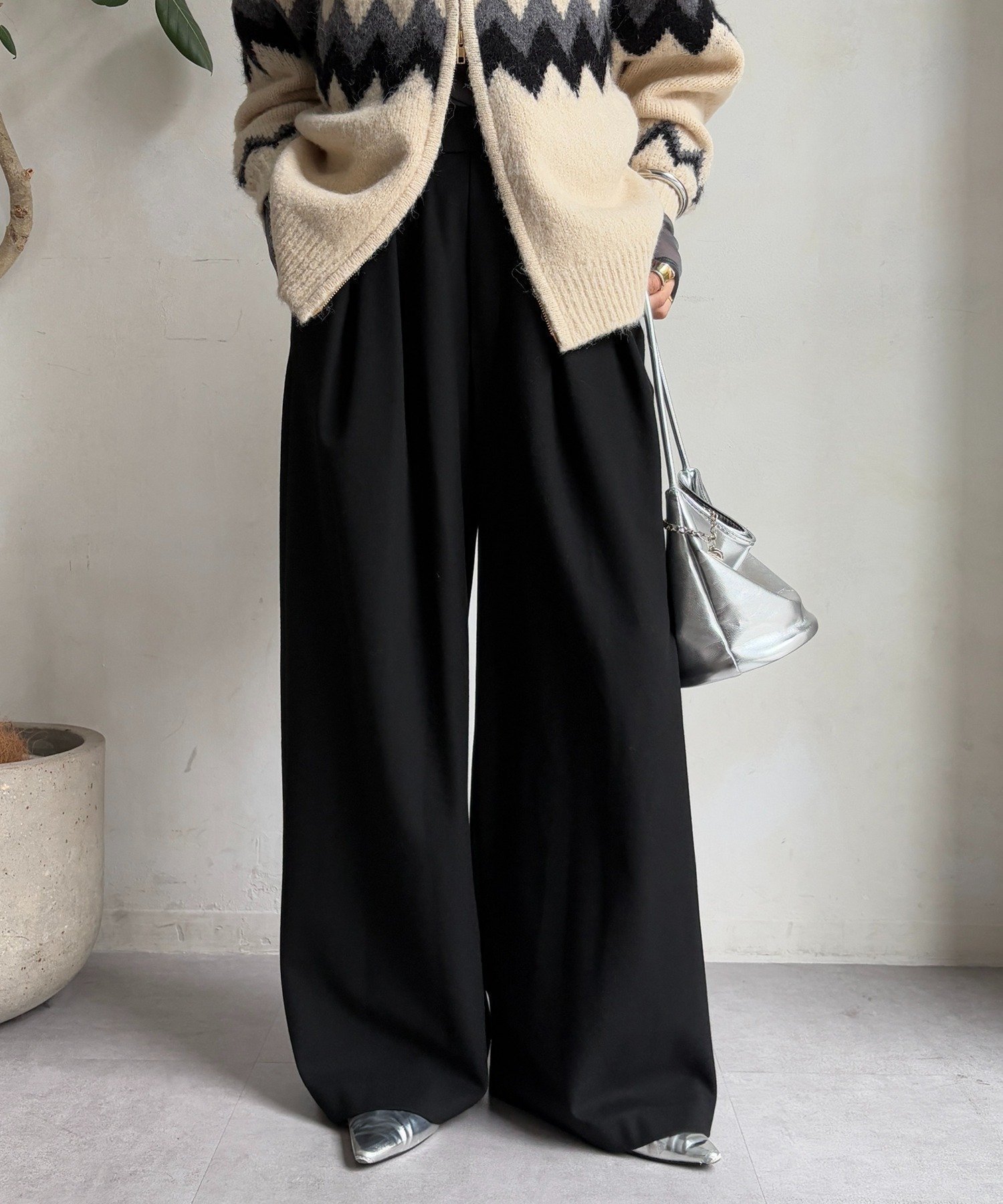 【ドゥドゥ/DouDou】の【完売カラー再追加!/冬もマイナス3キロ見え!】ウォームタックワイドパンツ 人気、トレンドファッション・服の通販 founy(ファニー) 　ファッション　Fashion　レディースファッション　Fashion for Women　パンツ　Pants & Trousers　スマート　Smart, Elegant　雑誌　Magazine, Fashion Magazine　フロント　Front, Front Design　冬　Winter / This Winter　A/W・秋冬　Autumn/Winter　再入荷　Restock / Back in Stock　エレガント 上品　Elegant　2025年　2025　2025-2026秋冬・A/W　Autumn/Winter 2025–26 AW25–26　 other-1|ID: prp329100004816618 ipo3291000000034985802