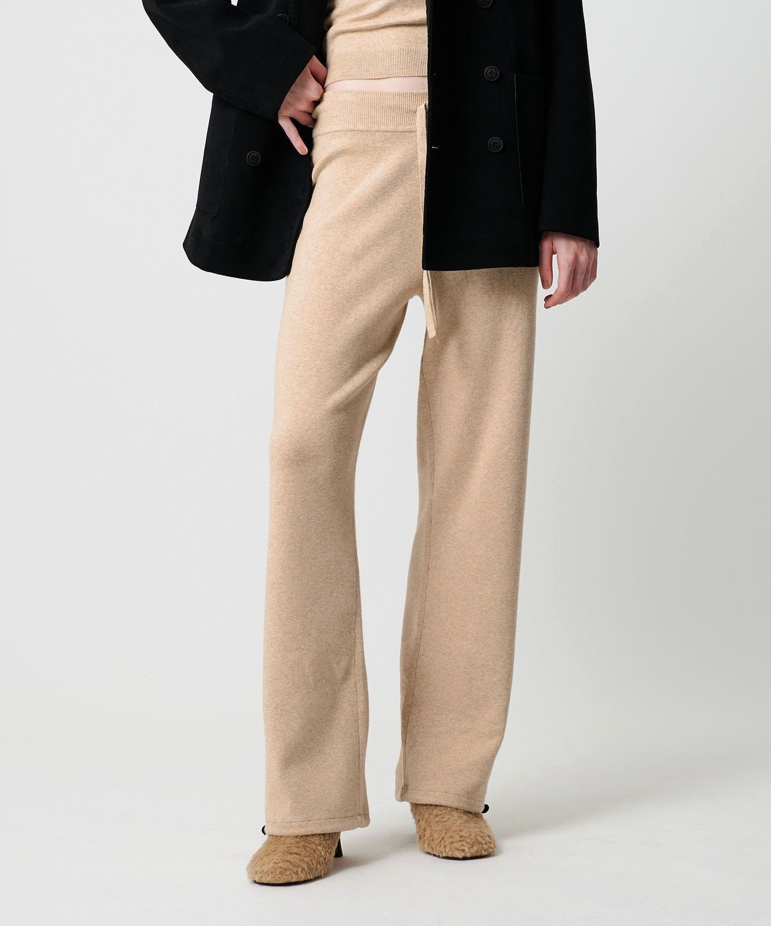 【ビューティ&ユース ユナイテッドアローズ/BEAUTY&YOUTH / UNITED ARROWS】のATTISESSION ニット コード パンツ インテリア・キッズ・メンズ・レディースファッション・服の通販 founy(ファニー) 　ファッション　Fashion　レディースファッション　Fashion for Women　パンツ　Pants & Trousers　コンパクト　Compact, Small Size　セットアップ　Set-Up, Coordinated Outfit　ドローストリング　Drawstring, Pull Cord　リュクス　Luxury, Elegant, High-End, Chic　リラックス　Relax, Relaxed Fit　ルーズ　Loose, Oversized　おすすめ　Recommended / Our Picks　BEIGE|ID: prp329100004816634 ipo3291000000034985933