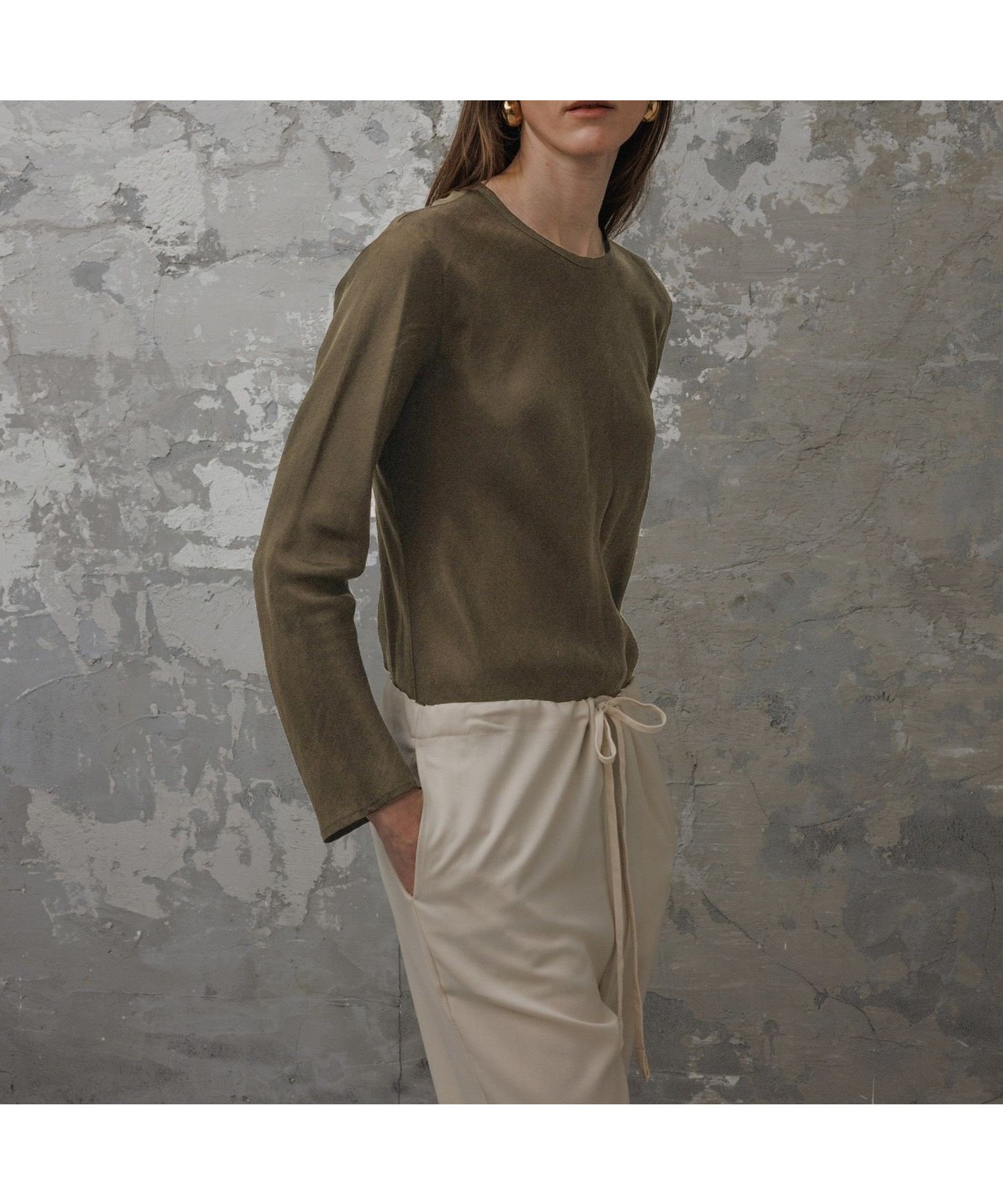 【アダム エ ロペ/ADAM ET ROPE'】の【EMOELLE】ウォッシャブルキュプラブラウス インテリア・キッズ・メンズ・レディースファッション・服の通販 founy(ファニー) 　ファッション　Fashion　レディースファッション　Fashion for Women　トップス・カットソー　Cut & Sew Tops　シャツ・ブラウス・オフィスカジュアル　Elegant Blouses & Button-Ups　インナー　Innerwear　カッティング　Cutting Detail　キュプラ　Cupro, Eco Fabric　シアー　Sheer, See-Through　シンプル　Simple, Minimal　ジャケット　Jacket, Outerwear　ダブル　Double, Double-Breasted　フィット　Fit, Slim Fit　フォーマル　Formal, Dressy　ワンポイント　One Point, Statement Accent　エレガント 上品　Elegant　ダークブラウン(20)|ID: prp329100004816641 ipo3291000000034985999