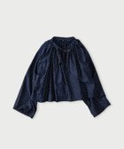 【フォーティファイブ アール/45R】のドットプリントのシュシュスモックブラウス(インディゴ) 人気、トレンドファッション・服の通販 founy(ファニー) ファッション Fashion レディースファッション Fashion for Women トップス・カットソー Cut & Sew Tops シャツ・ブラウス・オフィスカジュアル Elegant Blouses & Button-Ups シュシュ&ヘアアクセ/ヘアアレンジ Scrunchies & Hair Accessories インディゴ Indigo Denim ギャザー Gathered, Ruffled サテン Satin, Glossy Fabric ドット Polka Dot, Dot Pattern プリント Print, Printed Pattern 手描き Hand-Drawn, Illustrated thumbnail 45と瑠璃|ID: prp329100004816652 ipo3291000000034986136