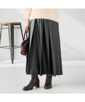 【アー ヴェー ヴェー/a.v.v】の【洗える】レザープリーツスカート 人気、トレンドファッション・服の通販 founy(ファニー) ファッション Fashion レディースファッション Fashion for Women スカート Skirts プリーツスカート / 上品フェミニンスタイル Pleated Skirts 洗える Machine Washable トレンド Trend, Trending Now フェイクレザー Faux Leather, PU Leather プリーツ Pleats, Pleated 楽ちん Easy Fit, Comfortable 再入荷 Restock / Back in Stock |ID:prp329100004816734