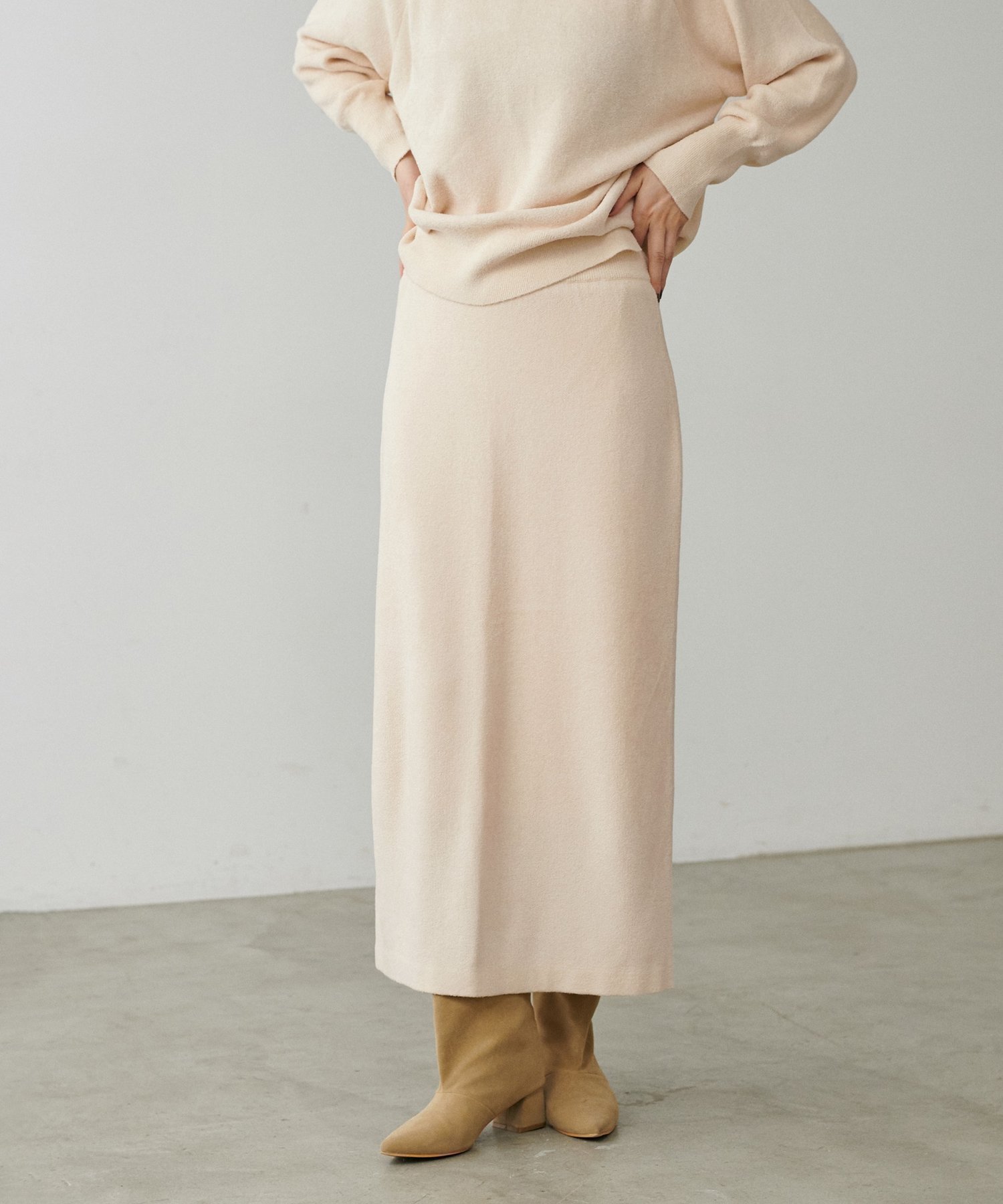 【ラルタ/LARUTA】のモチフワミニフェザーニットスカート 人気、トレンドファッション・服の通販 founy(ファニー) 　ファッション　Fashion　レディースファッション　Fashion for Women　スカート　Skirts　カーディガン　Cardigan, Knitwear　シンプル　Simple, Minimal　スウェット / スエット　Sweatshirt, Sweatwear　セットアップ　Set-Up, Coordinated Outfit　バランス　Balance, Style Balance　フェザー　Feather, Feather Detail　リラックス　Relax, Relaxed Fit　A/W・秋冬　Autumn/Winter　再入荷　Restock / Back in Stock　おすすめ　Recommended / Our Picks　エレガント 上品　Elegant　2025年　2025　2025-2026秋冬・A/W　Autumn/Winter 2025–26 AW25–26　 other-1|ID: prp329100004816735 ipo3291000000034986867