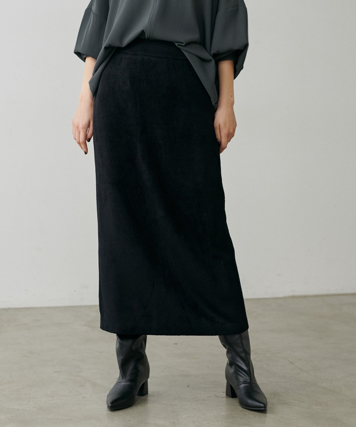 【ラルタ/LARUTA】のモチフワミニフェザーニットスカート インテリア・キッズ・メンズ・レディースファッション・服の通販 founy(ファニー) 　ファッション　Fashion　レディースファッション　Fashion for Women　スカート　Skirts　カーディガン　Cardigan, Knitwear　シンプル　Simple, Minimal　スウェット / スエット　Sweatshirt, Sweatwear　セットアップ　Set-Up, Coordinated Outfit　バランス　Balance, Style Balance　フェザー　Feather, Feather Detail　リラックス　Relax, Relaxed Fit　A/W・秋冬　Autumn/Winter　再入荷　Restock / Back in Stock　おすすめ　Recommended / Our Picks　エレガント 上品　Elegant　2025年　2025　2025-2026秋冬・A/W　Autumn/Winter 2025–26 AW25–26　ブラック|ID: prp329100004816735 ipo3291000000034986871