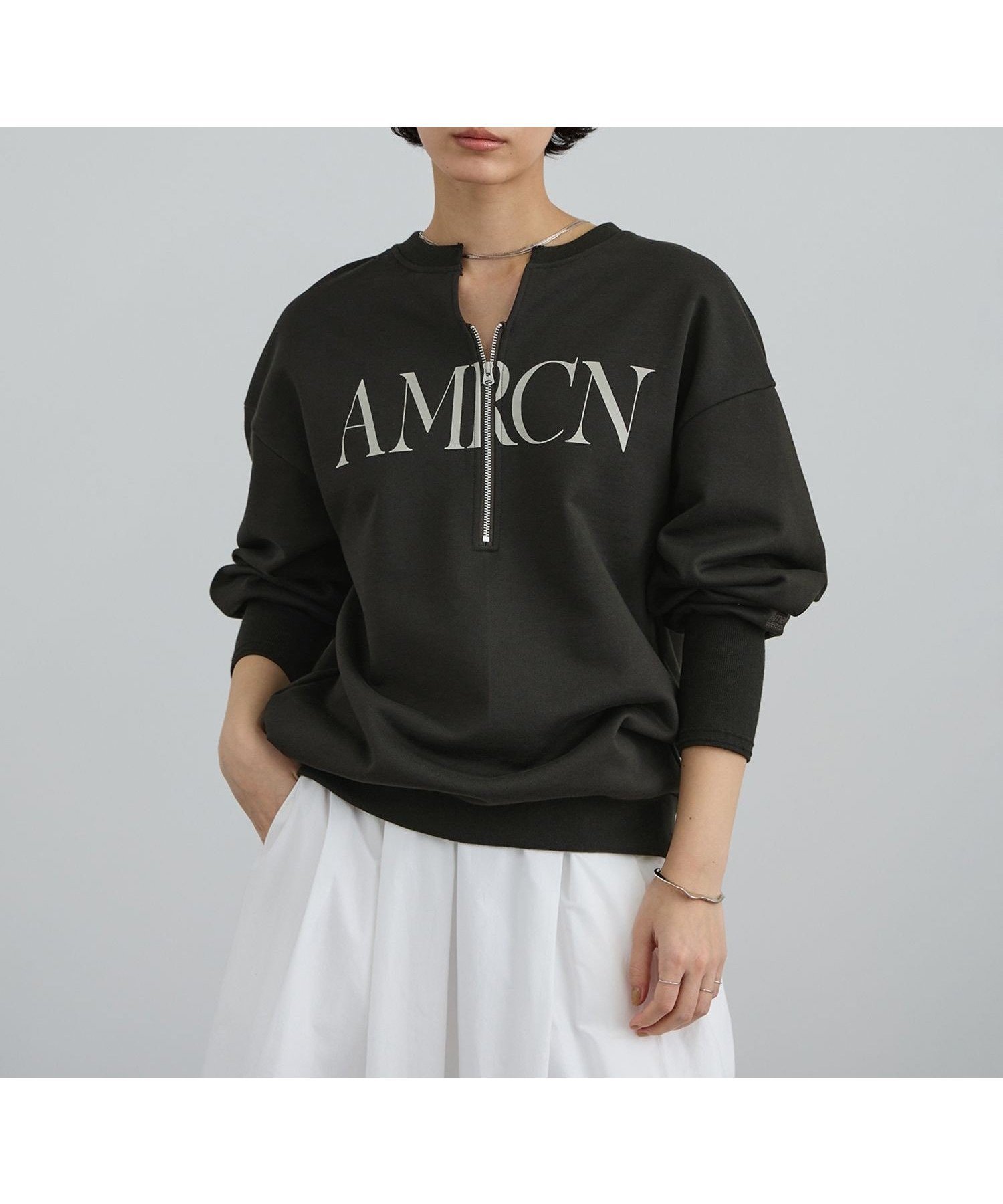 【サロン アダム エ ロペ/SALON adam et rope'】の【Americana(アメリカーナ) for SALON】ロゴジップスウェット インテリア・キッズ・メンズ・レディースファッション・服の通販 founy(ファニー) 　ファッション　Fashion　レディースファッション　Fashion for Women　トップス・カットソー　Cut & Sew Tops　レディースパーカー・カジュアルフーディー　Casual Hoodies & Sweatshirts　スウェット・クルーネックトップス　Sweatshirts & Crewnecks / Relaxed Fit Sweat Tops　2026年　2026　別注　Limited Edition, Custom Order　ブラック系(02)|ID: prp329100004816754 ipo3291000000034987020