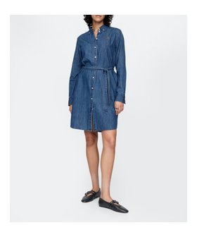 【ギャップ/GAP】のブラナンベア デニム シャツワンピース 人気、トレンドファッション・服の通販 founy(ファニー) ファッション Fashion レディースファッション Fashion for Women ワンピース Dresses シャツワンピース / 1枚で着映えコーデ Shirt Dresses クラシック Classic, Timeless Style ストレッチ Stretch, Stretchy Fabric スリム Slim, Slim Fit デニム Denim, Jeans Material フィット Fit, Slim Fit フロント Front, Front Design 長袖 Long Sleeve, Full Sleeve |ID:prp329100004816788