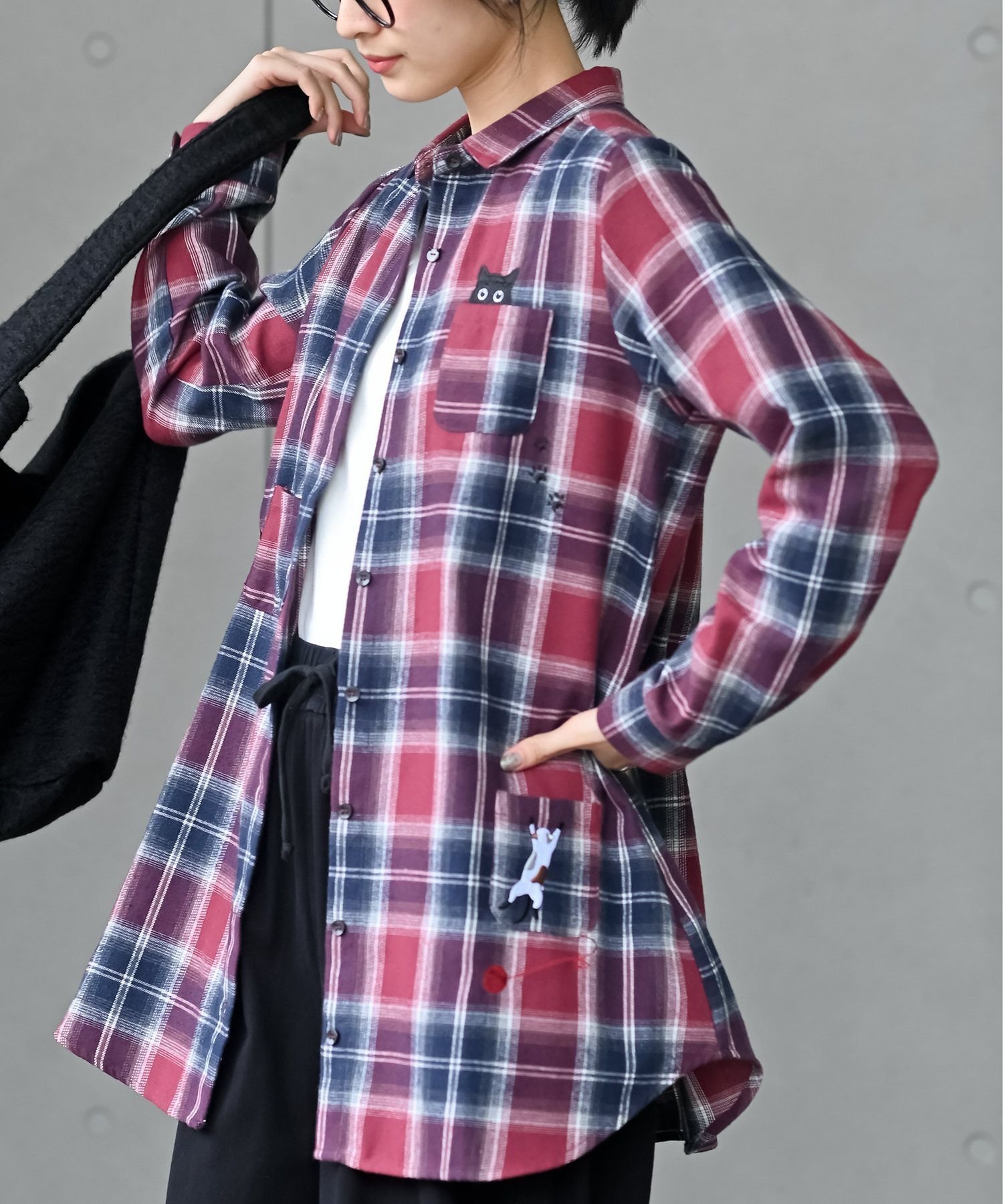 【アールピーエス/rps】のねこだらけ3ポケットシャツチュニック 人気、トレンドファッション・服の通販 founy(ファニー) 　ファッション　Fashion　レディースファッション　Fashion for Women　トップス・カットソー　Cut & Sew Tops　シャツ・ブラウス・オフィスカジュアル　Elegant Blouses & Button-Ups　ポケット　Pocket, Pocket Detail　ロング　Long, Long-Length　再入荷　Restock / Back in Stock　猫　Cat, Kitty　 other-1|ID: prp329100004816792 ipo3291000000034987427