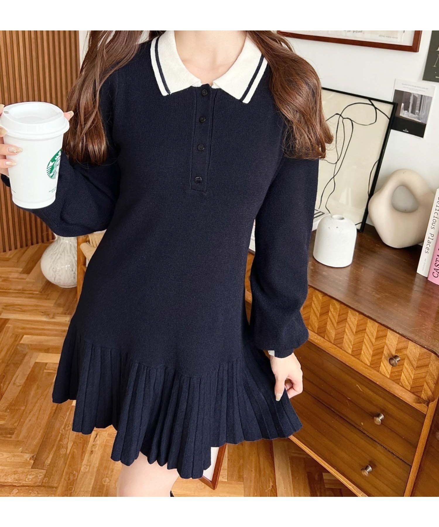 【モーメントプラス/moment+ / MEN】の配色ライン衿すそプリーツポロニットミニワンピース 人気、トレンドファッション・服の通販 founy(ファニー) 　ファッション　Fashion　メンズファッション　Fashion for Men　ウォッシャブル　Machine Washable　洗える　Machine Washable　ガーリー　Girly, Feminine Style　ショート　Short, Short Length　シンプル　Simple, Minimal　スニーカー　Sneakers, Trainers　スポーツ　Sports, Activewear　スポーティ　Sporty, Casual Athletic　ソックス　Socks, Hosiery　トレンド　Trend, Trending Now　バランス　Balance, Style Balance　フィット　Fit, Slim Fit　フェミニン　Feminine, Girly　ブルゾン　Blouson, Bomber Jacket　プリーツ　Pleats, Pleated　ベーシック　Basic, Essential　ロング　Long, Long-Length　再入荷　Restock / Back in Stock　プチプライス・低価格　Affordable / Budget Price　 other-1|ID: prp329100004816797 ipo3291000000034987461