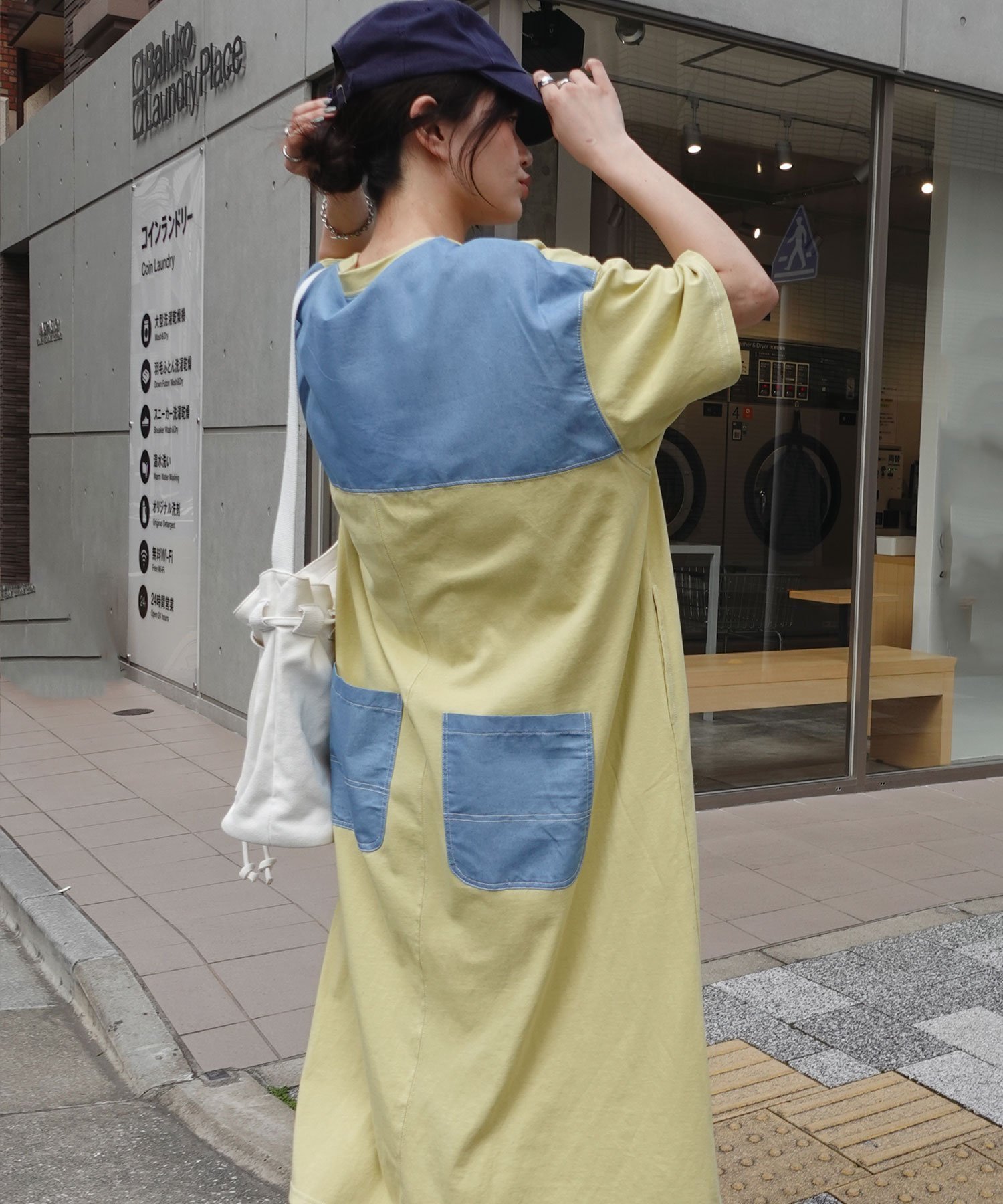 【コーナーズ/CORNERS】の配色ステッチオーバーサイズ半袖Tシャツワンピース インテリア・キッズ・メンズ・レディースファッション・服の通販 founy(ファニー) 　ファッション　Fashion　レディースファッション　Fashion for Women　ワンピース　Dresses　シャツワンピース / 1枚で着映えコーデ　Shirt Dresses　半袖　Short Sleeve, Half Sleeve　イエロー|ID: prp329100004816804 ipo3291000000034987506