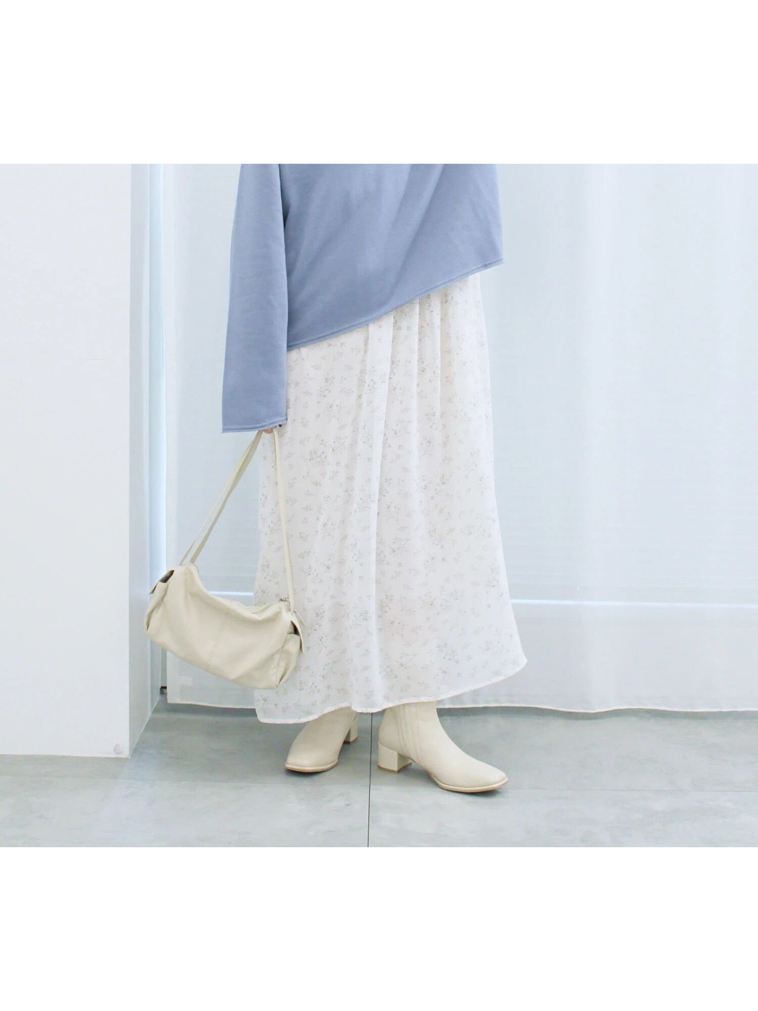 【サマンサモスモス/Samansa Mos2】の◎花柄ワンピース インテリア・キッズ・メンズ・レディースファッション・服の通販 founy(ファニー) 　ファッション　Fashion　レディースファッション　Fashion for Women　ワンピース　Dresses　フィット　Fit, Slim Fit　キナリ|ID: prp329100004816809 ipo3291000000034987564