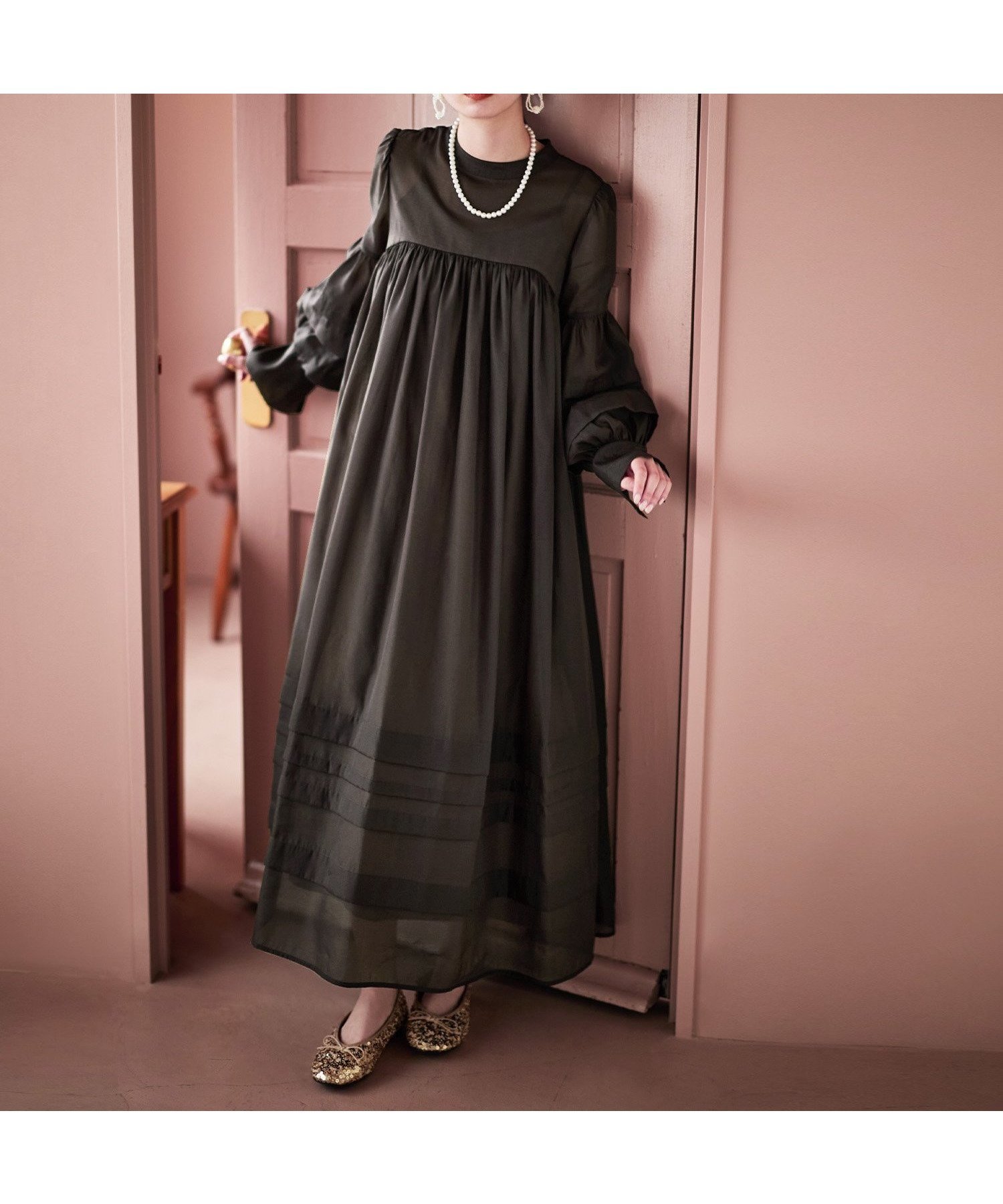 【ビーフラット/bflat】のベビーコアシアーボリュームドレス インテリア・キッズ・メンズ・レディースファッション・服の通販 founy(ファニー) 　ファッション　Fashion　レディースファッション　Fashion for Women　ワンピース　Dresses　フォーマル・パーティードレス・結婚式用ドレス　Elegant & Casual Dresses　キャップ　Cap, Baseball Cap　ギャザー　Gathered, Ruffled　シアー　Sheer, See-Through　シフォン　Chiffon, Lightweight Fabric　スニーカー　Sneakers, Trainers　トレンド　Trend, Trending Now　バランス　Balance, Style Balance　ベスト　Vest, Waistcoat　ポケット　Pocket, Pocket Detail　リボン　Ribbon, Bow　ロング　Long, Long-Length　おすすめ　Recommended / Our Picks　結婚式　Wedding　二次会　After Party　ブラウン|ID: prp329100004816871 ipo3291000000034988083