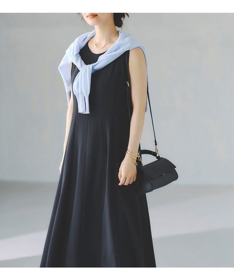 【インディヴィ/INDIVI】の【美シルエット】ノースリーブワンピース インテリア・キッズ・メンズ・レディースファッション・服の通販 founy(ファニー) 　ファッション　Fashion　レディースファッション　Fashion for Women　ワンピース　Dresses　ヴィンテージ　Vintage Style　カーディガン　Cardigan, Knitwear　切替　Switching, Contrast Panel　10月号　October Issue　シンプル　Simple, Minimal　ジャケット　Jacket, Outerwear　ストレッチ　Stretch, Stretchy Fabric　スマート　Smart, Elegant　セットアップ　Set-Up, Coordinated Outfit　ダブル　Double, Double-Breasted　ノースリーブ　Sleeveless, No-Sleeve　フレア　Flare, Flared　ポケット　Pocket, Pocket Detail　日傘　Parasol, UV Umbrella　羽織　Haori, Light Jacket　ワイド　Wide, Wide Fit　おすすめ　Recommended / Our Picks　エレガント 上品　Elegant　ブラック|ID: prp329100004817318 ipo3291000000034993482