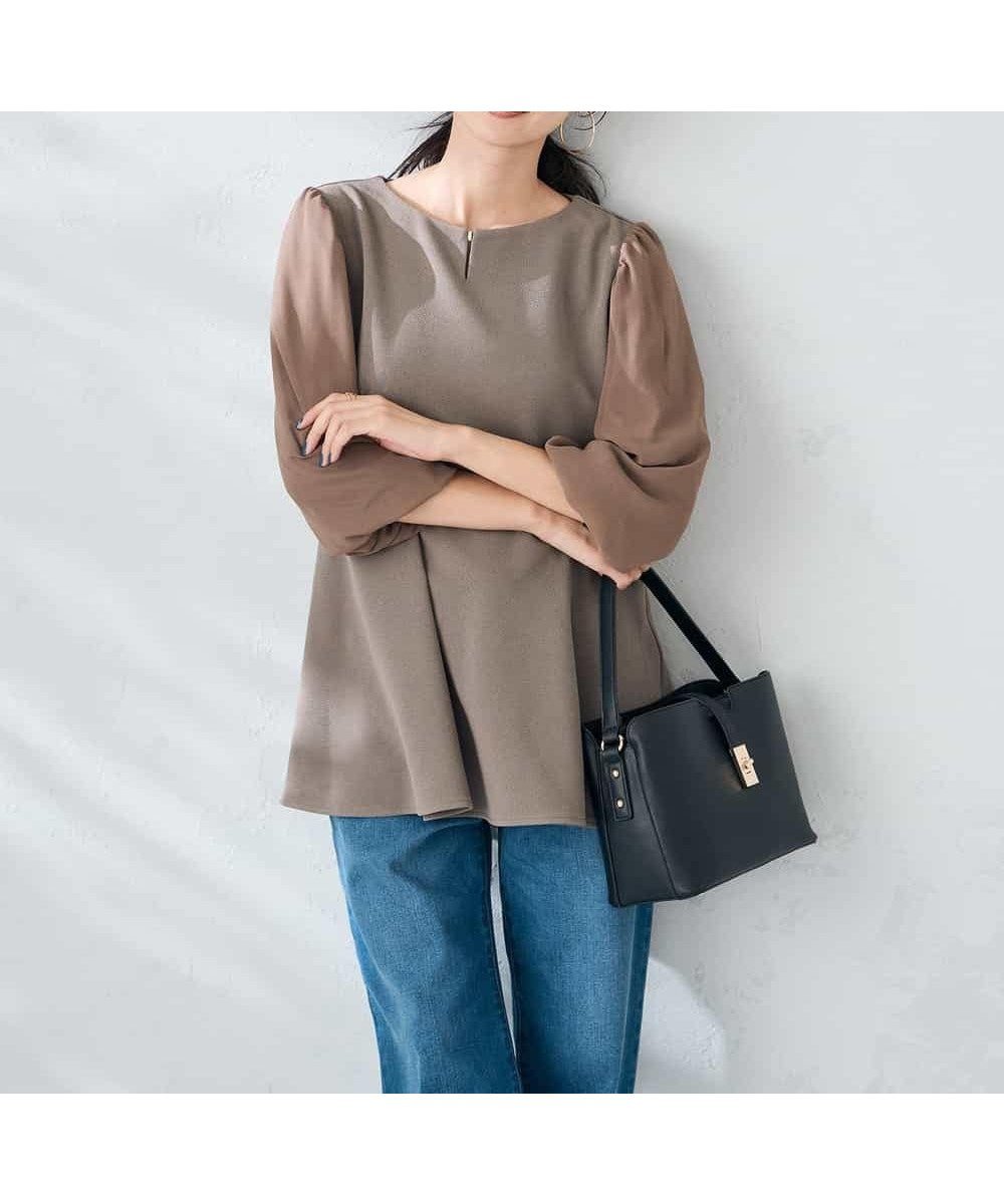 【アー ヴェー ヴェー/a.v.v】の【WEB限定】シフォンスリーブペプラムトップス 人気、トレンドファッション・服の通販 founy(ファニー) 　ファッション　Fashion　レディースファッション　Fashion for Women　トップス・カットソー　Cut & Sew Tops　アクセサリー　Fashion Accessories　カットソー　Cut and Sewn Top　シフォン　Chiffon, Lightweight Fabric　ジョーゼット　Georgette, Semi-Sheer Fabric　スリーブ　Sleeve, Long Sleeve / Short Sleeve　チャーム　Charm, Pendant　バルーン　Balloon, Balloon Silhouette　ペプラム　Peplum, Flared Hem　再入荷　Restock / Back in Stock　 other-1|ID: prp329100004817381 ipo3291000000034994377