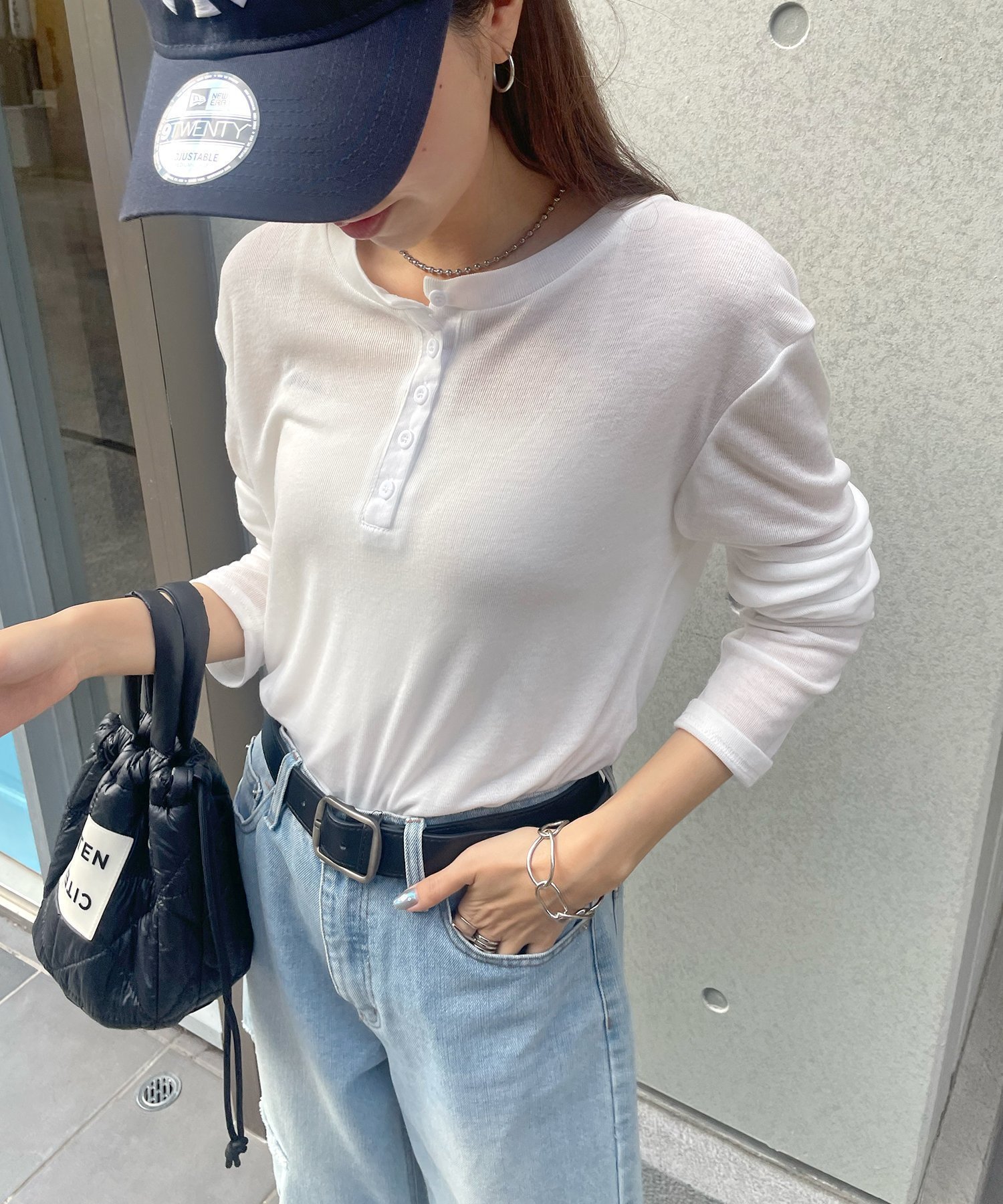 【フューティアランド/futier land】のシアーヘンリーネックロンT インテリア・キッズ・メンズ・レディースファッション・服の通販 founy(ファニー) 　ファッション　Fashion　レディースファッション　Fashion for Women　トップス・カットソー　Cut & Sew Tops　ロングTシャツ・Tシャツ　Longline T-Shirts & Tees　シアー　Sheer, See-Through　シンプル　Simple, Minimal　トレンド　Trend, Trending Now　おすすめ　Recommended / Our Picks　ホワイト|ID: prp329100004817430 ipo3291000000034994929