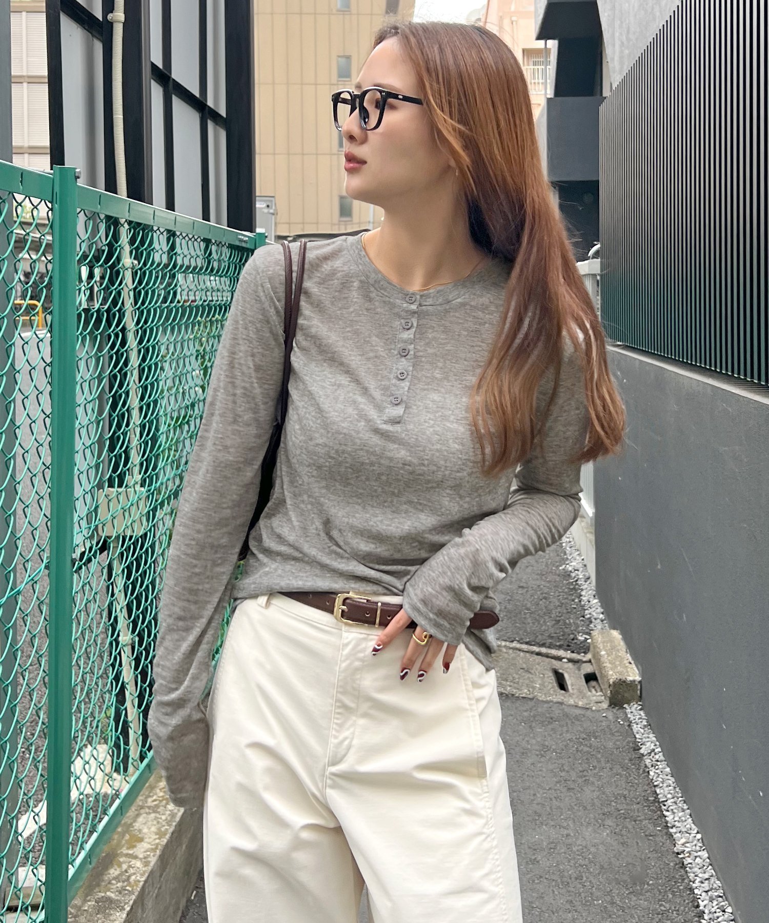 【フューティアランド/futier land】のシアーヘンリーネックロンT インテリア・キッズ・メンズ・レディースファッション・服の通販 founy(ファニー) 　ファッション　Fashion　レディースファッション　Fashion for Women　トップス・カットソー　Cut & Sew Tops　ロングTシャツ・Tシャツ　Longline T-Shirts & Tees　シアー　Sheer, See-Through　シンプル　Simple, Minimal　トレンド　Trend, Trending Now　おすすめ　Recommended / Our Picks　グレー|ID: prp329100004817430 ipo3291000000034994931