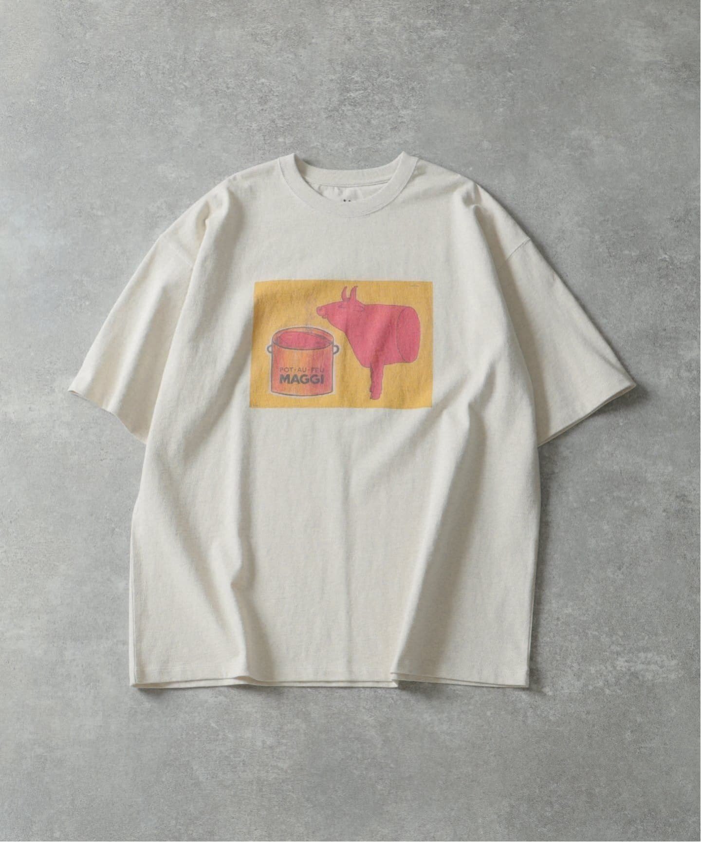 【エディフィス/EDIFICE】の《追加》SAVIGNAC (サヴィニャック) 別注 French Company プリント Tシャツ インテリア・キッズ・メンズ・レディースファッション・服の通販 founy(ファニー) 　ファッション　Fashion　レディースファッション　Fashion for Women　トップス・カットソー　Cut & Sew Tops　シャツ・ブラウス・オフィスカジュアル　Elegant Blouses & Button-Ups　ロングTシャツ・Tシャツ　Longline T-Shirts & Tees　2025年　2025　2025春夏・S/S　Spring/Summer 2025 SS25　コレクション　Collection, Seasonal Line　シンプル　Simple, Minimal　フランス　France, French　プリント　Print, Printed Pattern　別注　Limited Edition, Custom Order　ナチュラル|ID: prp329100004817467 ipo3291000000034995449
