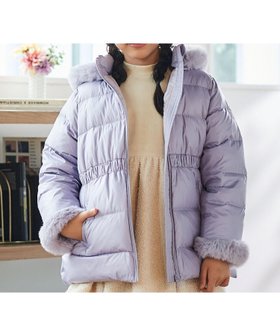【ベベ オンライン ストア/BEBE ONLINE STORE / KIDS】の【撥水加工】シャイニータフタウエスト切り替えシャギーファーフードダウンコート(90~150cm) 人気、トレンドファッション・服の通販 founy(ファニー) ファッション Fashion キッズファッション Fashion for Kids グリッター Glitter, Sparkle コレクション Collection, Seasonal Line シンプル Simple, Minimal ハイネック High Neck, Mock Neck パープル Purple, Violet パール Pearl, Pearl Accent フェイクファー Faux Fur, Imitation Fur ベーシック Basic, Essential ラベンダー Lavender レース Lace, Lace Fabric ワンポイント One Point, Statement Accent A/W・秋冬 Autumn/Winter 2025年 2025 2025-2026秋冬・A/W Autumn/Winter 2025–26 AW25–26 |ID:prp329100004817486