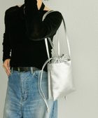 【イア パピヨネ/ear PAPILLONNER】の《本革》シンプル巾着トートバッグS 人気、トレンドファッション・服の通販 founy(ファニー) ファッション Fashion レディースファッション Fashion for Women バッグ Bags おすすめ Recommended / Our Picks シンプル Simple, Minimal スタイリッシュ Stylish, Fashionable パターン Pattern, Design Print フォルム Silhouette, Form ポケット Pocket, Pocket Detail マグネット Magnet, Magnetic Closure 巾着 Drawstring Bag, Kinchaku thumbnail シルバー|ID: prp329100004817530 ipo3291000000034996337