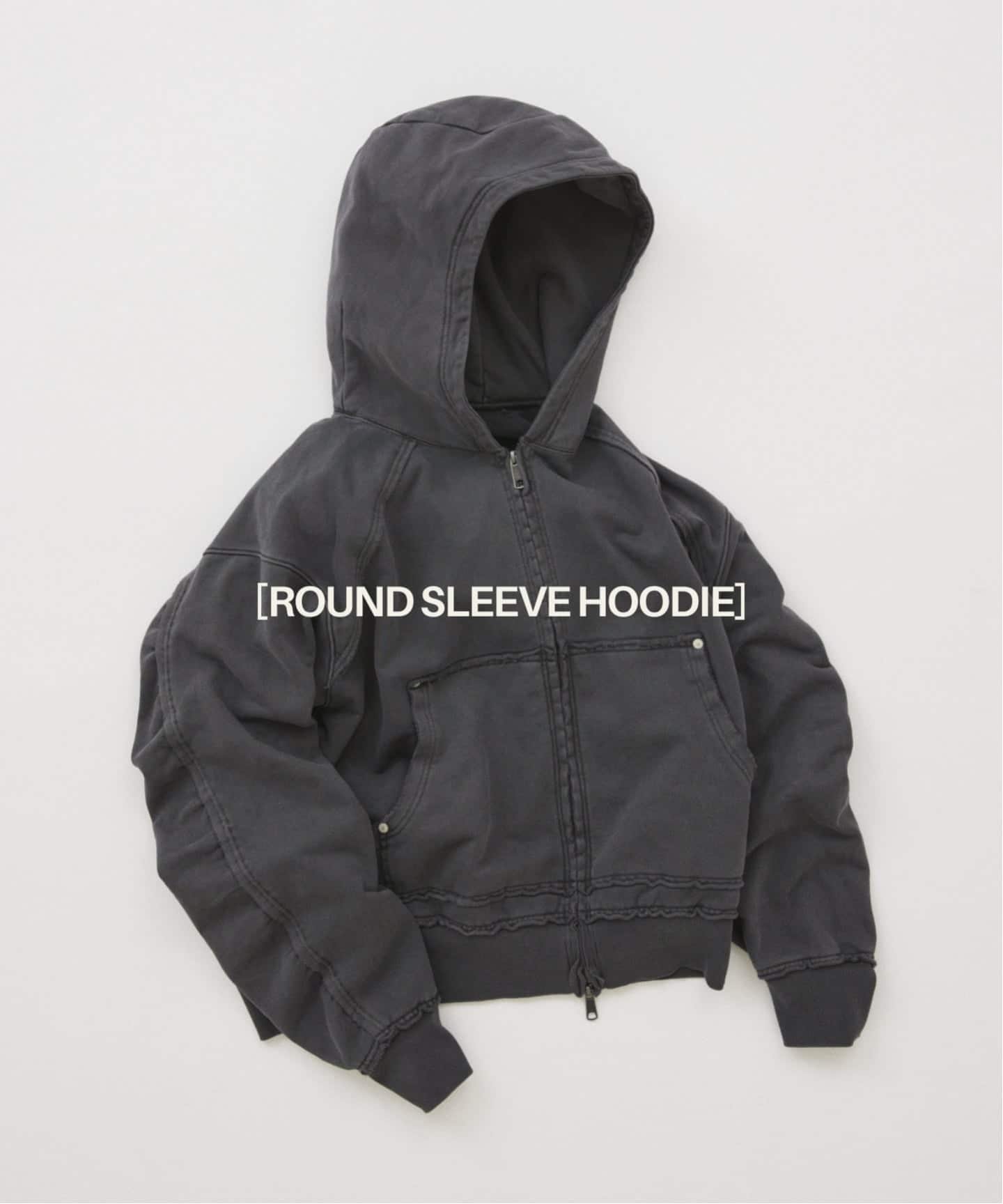 【ジャーナルスタンダード/JOURNAL STANDARD / MEN】のラウンド スリーブ フーディ インテリア・キッズ・メンズ・レディースファッション・服の通販 founy(ファニー) 　ファッション　Fashion　メンズファッション　Fashion for Men　ギャザー　Gathered, Ruffled　ジャケット　Jacket, Outerwear　スリーブ　Sleeve, Long Sleeve / Short Sleeve　フォルム　Silhouette, Form　フロント　Front, Front Design　ブルゾン　Blouson, Bomber Jacket　ポケット　Pocket, Pocket Detail　ミリタリー　Military, Army Style　ラウンド　Round, Round Neck　今季　This Season, Current Season　ブラック A|ID: prp329100004817544 ipo3291000000034996505