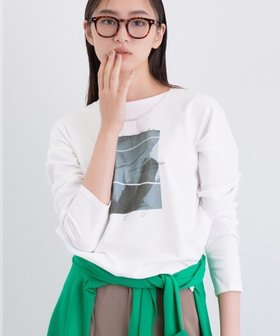 【インディヴィ/INDIVI】の【UVケア】プリントフォトロングTシャツ 人気、トレンドファッション・服の通販 founy(ファニー) ファッション Fashion レディースファッション Fashion for Women トップス・カットソー Cut & Sew Tops シャツ・ブラウス・オフィスカジュアル Elegant Blouses & Button-Ups ロングTシャツ・Tシャツ Longline T-Shirts & Tees おすすめ Recommended / Our Picks インナー Innerwear グラフィック Graphic, Graphic Design コンパクト Compact, Small Size ジャケット Jacket, Outerwear スマート Smart, Elegant ラウンド Round, Round Neck |ID:prp329100004817555
