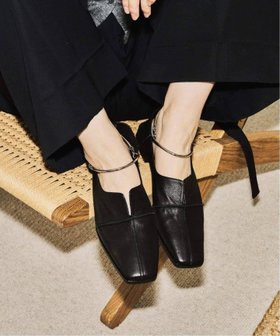 【ル タロン/Le Talon】の《追加 》GRISEレザースクエアクロスシームアンクルフラット 人気、トレンドファッション・服の通販 founy(ファニー) ファッション Fashion レディースファッション Fashion for Women シューズ Shoes, Footwear シンプル Simple, Minimal フラット Flat, Flat Shoes |ID:prp329100004817578