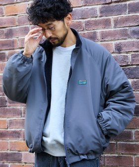 【フリークスストア/FREAK'S STORE】のリラックスフィット ナイロンフリース リバーシブル スタンドブルゾン 【限定展開】 人気、トレンドファッション・服の通販 founy(ファニー) ファッション Fashion レディースファッション Fashion for Women アウター Coat / Outerwear Collection ブルゾンジャケット・スポーティアウター Blouson Jackets ヴィンテージ Vintage Style カットソー Cut and Sewn Top カーゴパンツ Cargo Pants, Utility Pants 今季 This Season, Current Season シンプル Simple, Minimal スウェット / スエット Sweatshirt, Sweatwear スタンド Stand Collar, Upright Stand スラックス Slacks, Dress Pants デニム Denim, Jeans Material トレンド Trend, Trending Now 定番 Standard, Basic Item パーカー Hoodie, Parka ビッグ Big, Oversized フィット Fit, Slim Fit ブルゾン Blouson, Bomber Jacket ボトム Bottoms, Lower Wear リバーシブル Reversible, Two-Sided リラックス Relax, Relaxed Fit ワイド Wide, Wide Fit A/W・秋冬 Autumn/Winter 冬 Winter / This Winter おすすめ Recommended / Our Picks |ID:prp329100004817622