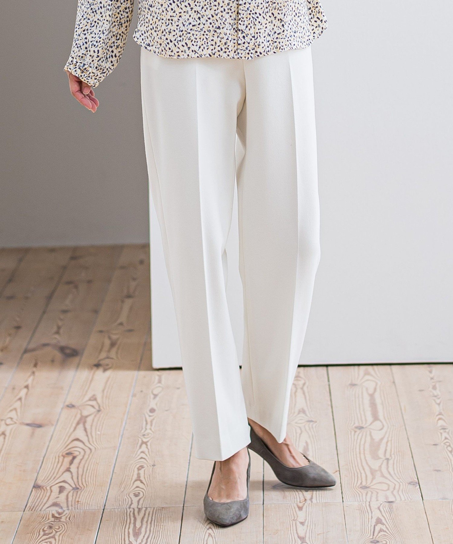 【ラ エフ/Laf…】のピクシエスタストレートパンツ≪洗濯機で洗える≫ インテリア・キッズ・メンズ・レディースファッション・服の通販 founy(ファニー) 　ファッション　Fashion　レディースファッション　Fashion for Women　パンツ　Pants & Trousers　洗える　Machine Washable　秋　Autumn　ストレッチ　Stretch, Stretchy Fabric　ストレート　Straight, Straight Cut　センター　Center, Center Line　ピーチ　Peach, Soft Touch　A/W・秋冬　Autumn/Winter　エレガント 上品　Elegant　2025年　2025　2025-2026秋冬・A/W　Autumn/Winter 2025–26 AW25–26　ホワイト|ID: prp329100004817657 ipo3291000000034997969