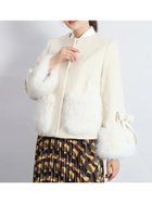 【ヴァン/Vin】のリボン袖ファーアクセントショートコート 人気、トレンドファッション・服の通販 founy(ファニー) ファッション Fashion レディースファッション Fashion for Women アウター Coat / Outerwear Collection コート・ロングコート・ピーコート Long Coats, Peacoats & More エレガント 上品 Elegant ショート Short, Short Length ストール Stole, Wrap タートルネック Turtleneck, High Neck バランス Balance, Style Balance パール Pearl, Pearl Accent フェイクファー Faux Fur, Imitation Fur マフラー Scarf, Muffler リボン Ribbon, Bow リュクス Luxury, Elegant, High-End, Chic ロング Long, Long-Length A/W・秋冬 Autumn/Winter thumbnail オフホワイト|ID: prp329100004817680 ipo3291000000034998215