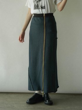 【ラシュッド/LASUD】のボアスウェットバックテキスト配色ジップスカート 人気、トレンドファッション・服の通販 founy(ファニー) ファッション Fashion レディースファッション Fashion for Women スカート Skirts バッグ Bags |ID:prp329100004817728