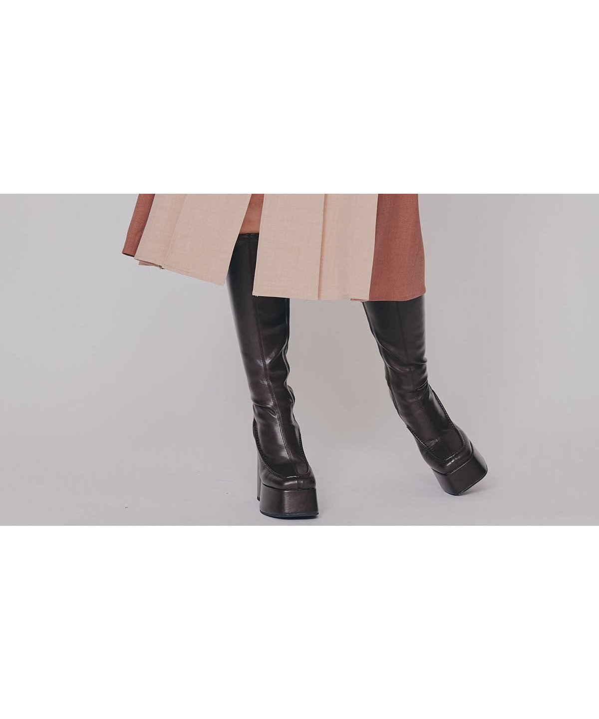 【レディアゼル/REDYAZEL】のフロントジップバイカラーミディスカート 人気、トレンドファッション・服の通販 founy(ファニー) 　ファッション　Fashion　レディースファッション　Fashion for Women　スカート　Skirts　シンプル　Simple, Minimal　トレンド　Trend, Trending Now　バランス　Balance, Style Balance　フロント　Front, Front Design　エレガント 上品　Elegant　切替　Switching, Contrast Panel　 other-1|ID: prp329100004817751 ipo3291000000034999208