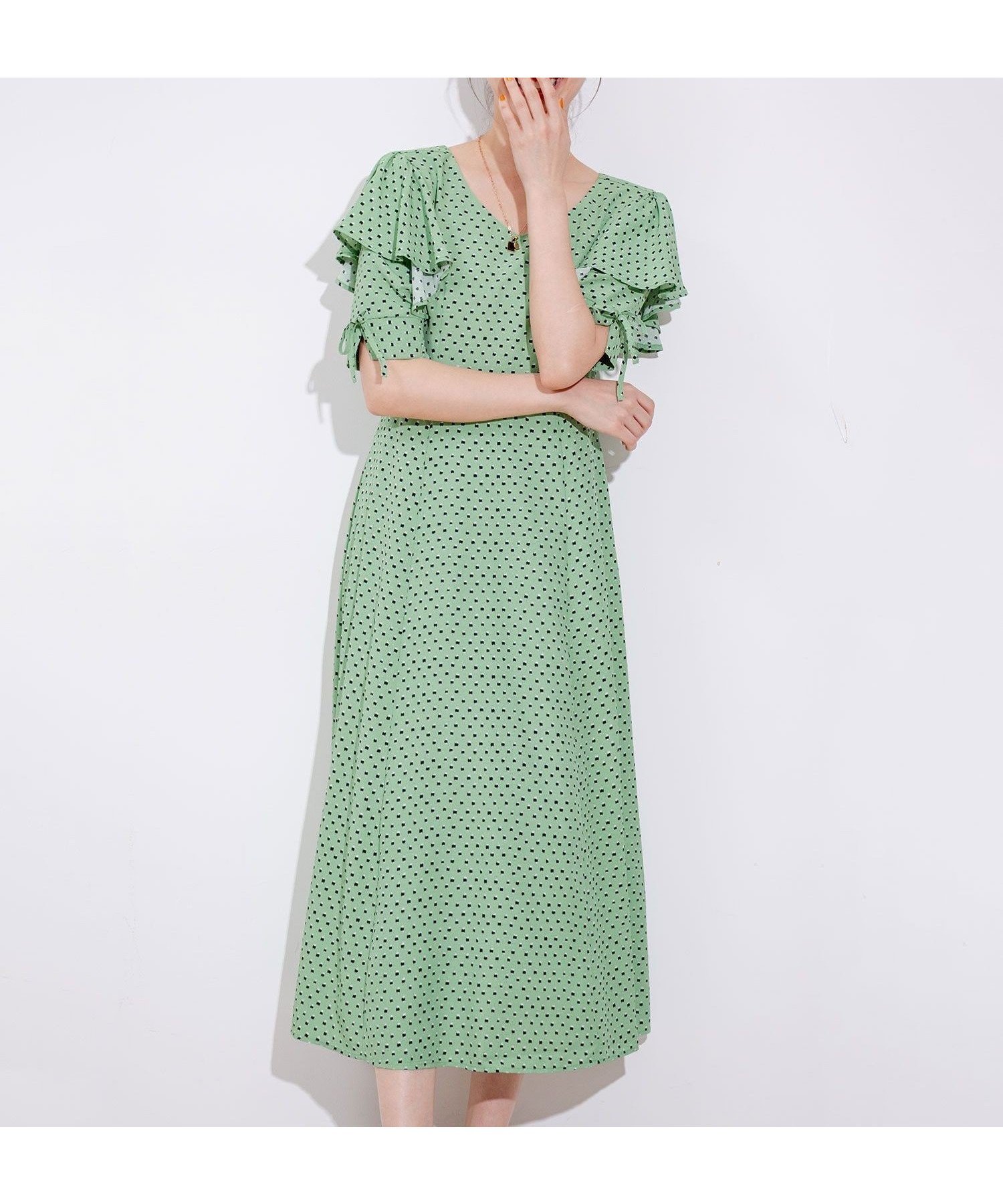 【ジャイロ/JAYRO】のバックレースアップフリルワンピース インテリア・キッズ・メンズ・レディースファッション・服の通販 founy(ファニー) 　ファッション　Fashion　レディースファッション　Fashion for Women　ワンピース　Dresses　サンダル　Sandals, Summer Shoes　シャーリング　Shirring, Ruched　フェミニン　Feminine, Girly　フリル　Frill, Ruffle　フレア　Flare, Flared　プリント　Print, Printed Pattern　ポケット　Pocket, Pocket Detail　リボン　Ribbon, Bow　エレガント 上品　Elegant　夏　Summer　春　Spring　グリーン(30)|ID: prp329100004817830 ipo3291000000035000451