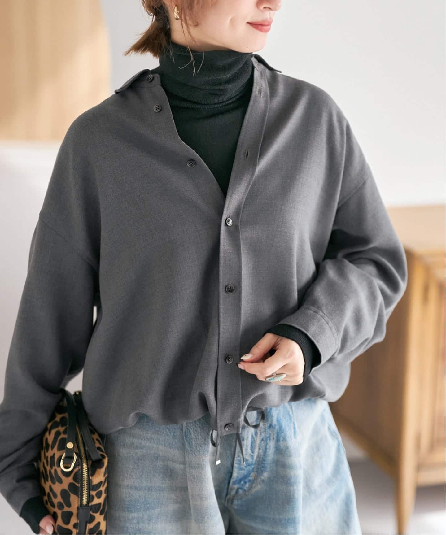 【スピック&スパン/Spick & Span】の《追加》ウールライクヘムギャザーシャツ インテリア・キッズ・メンズ・レディースファッション・服の通販 founy(ファニー) 　ファッション　Fashion　レディースファッション　Fashion for Women　トップス・カットソー　Cut & Sew Tops　シャツ・ブラウス・オフィスカジュアル　Elegant Blouses & Button-Ups　インナー　Innerwear　カットソー　Cut and Sewn Top　タンク　Tank Top, Sleeveless Top　デニム　Denim, Jeans Material　リラックス　Relax, Relaxed Fit　ワイド　Wide, Wide Fit　エレガント 上品　Elegant　人気　Popular, Best Seller　再入荷　Restock / Back in Stock　夏　Summer　秋　Autumn　羽織　Haori, Light Jacket　長袖　Long Sleeve, Full Sleeve　グレーA|ID: prp329100004817833 ipo3291000000035000499